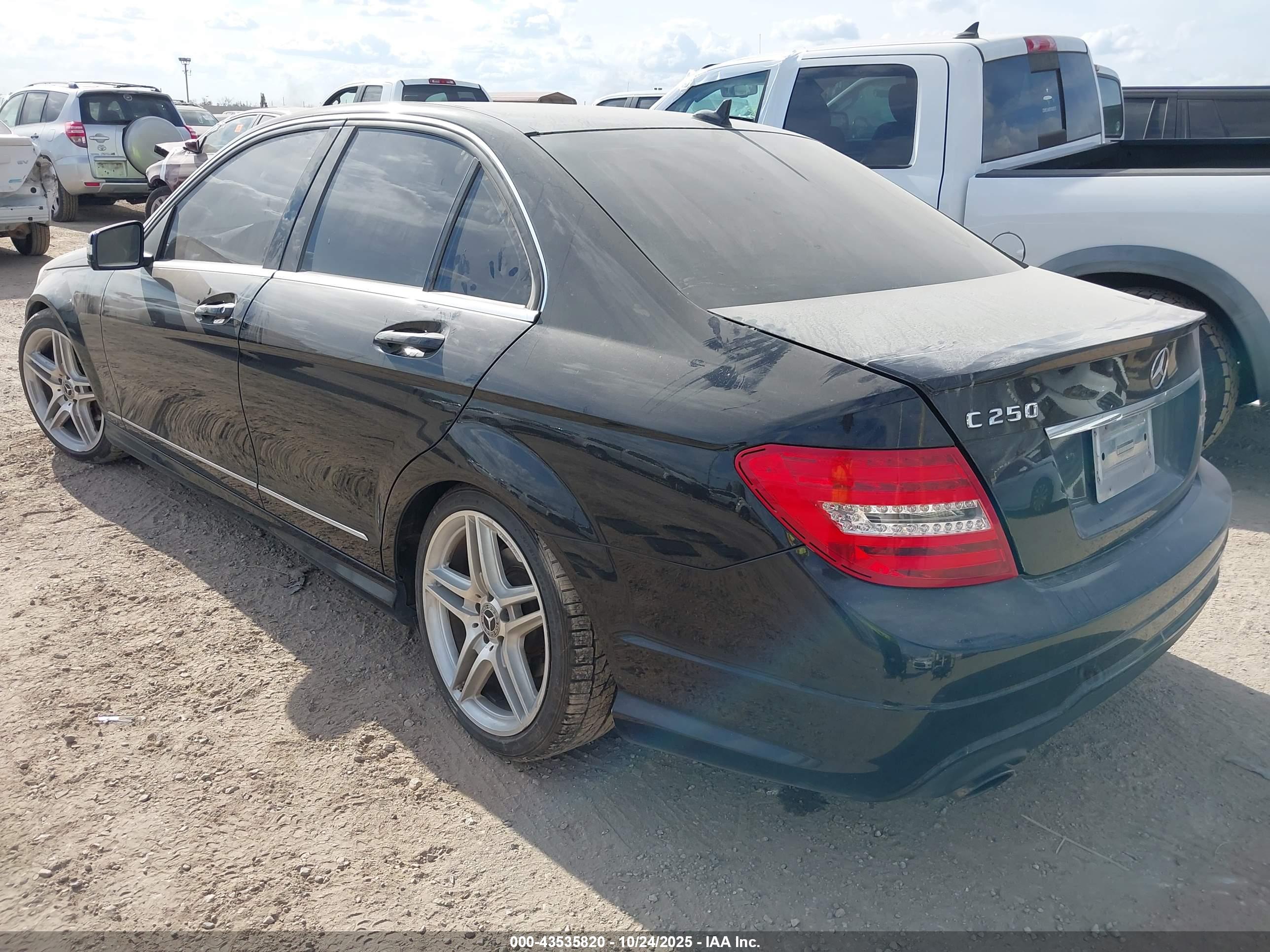 MERCEDES-BENZ C image 3