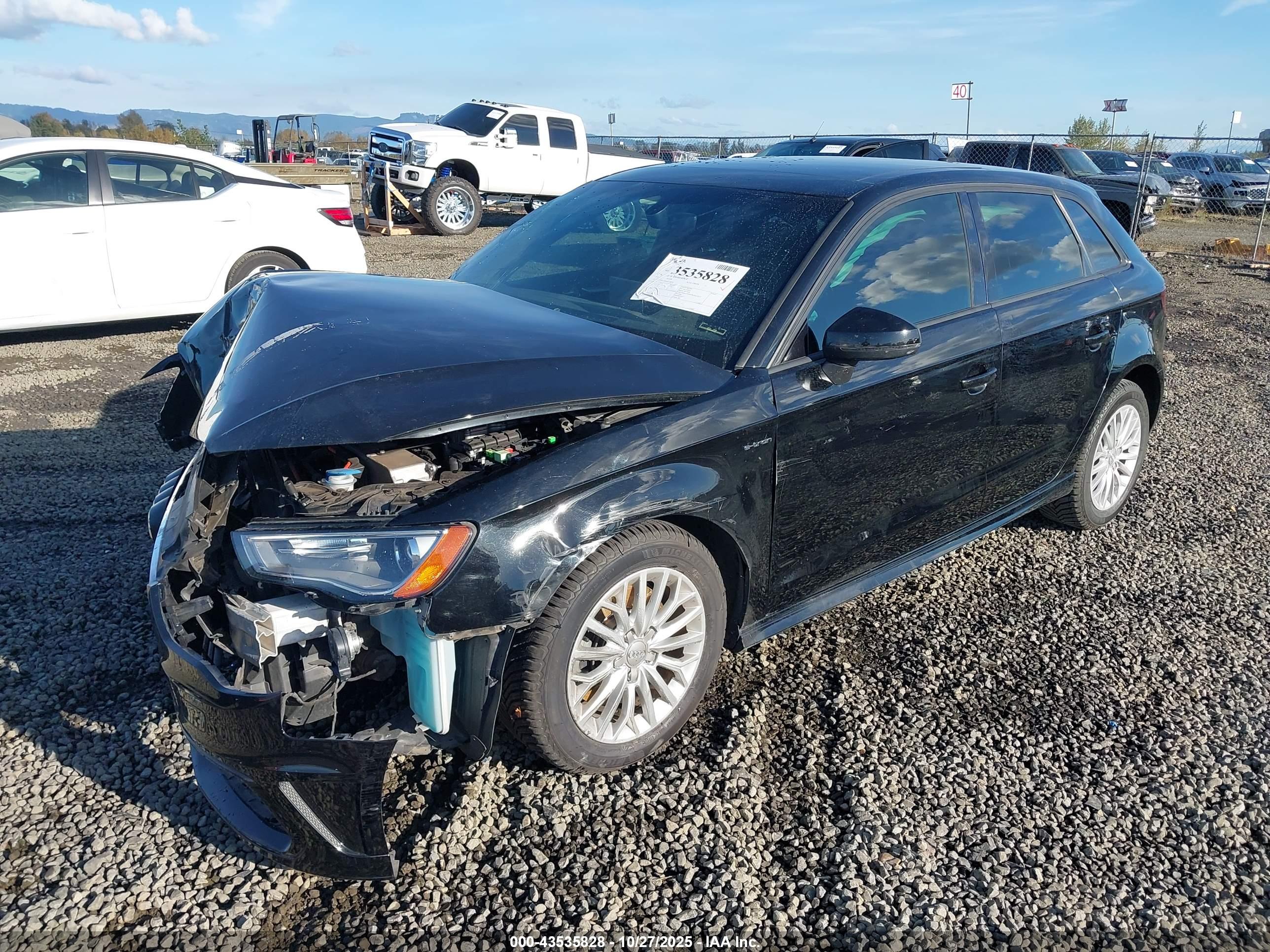 AUDI A3 image 2