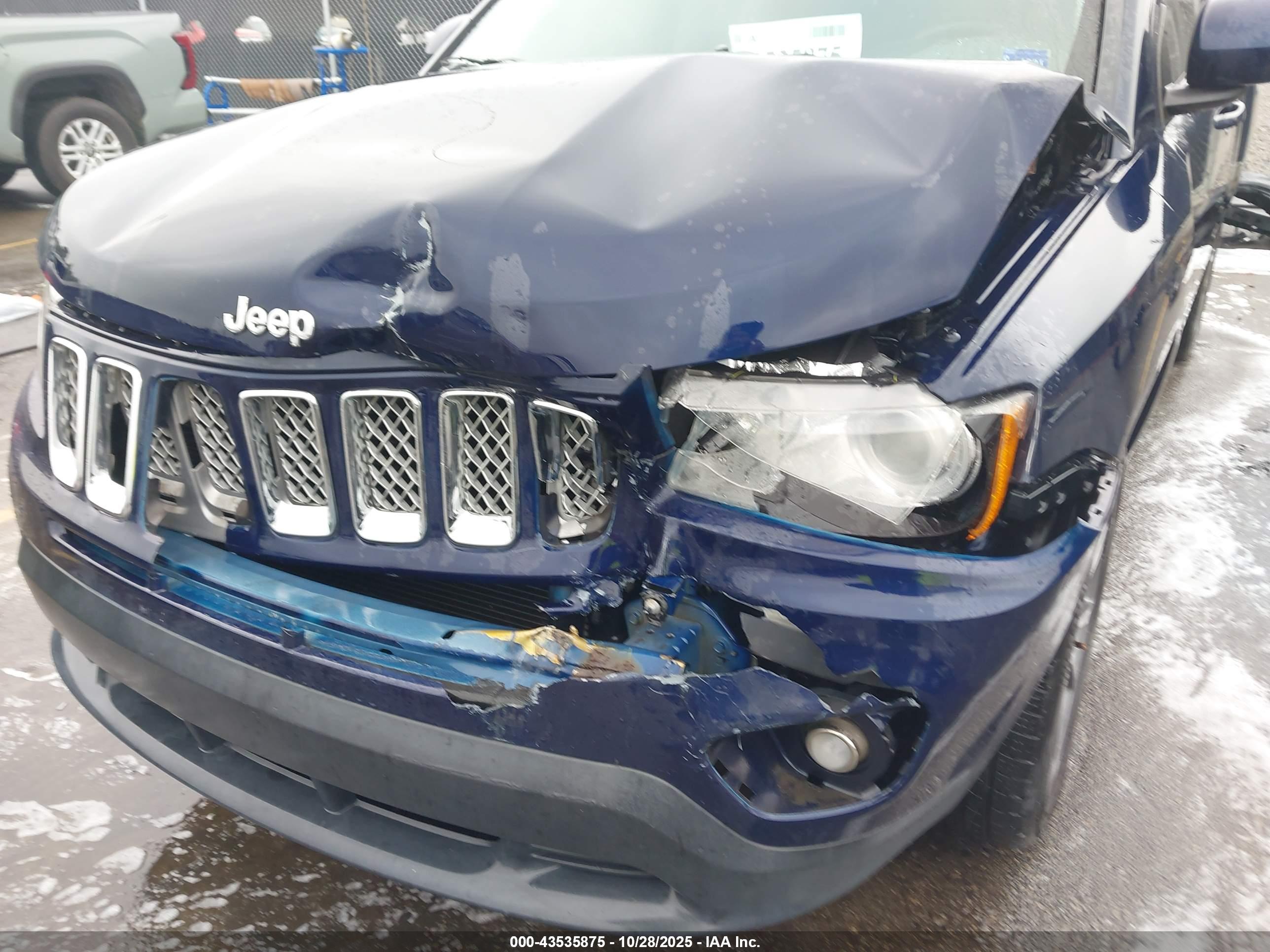 JEEP COMPASS image 6