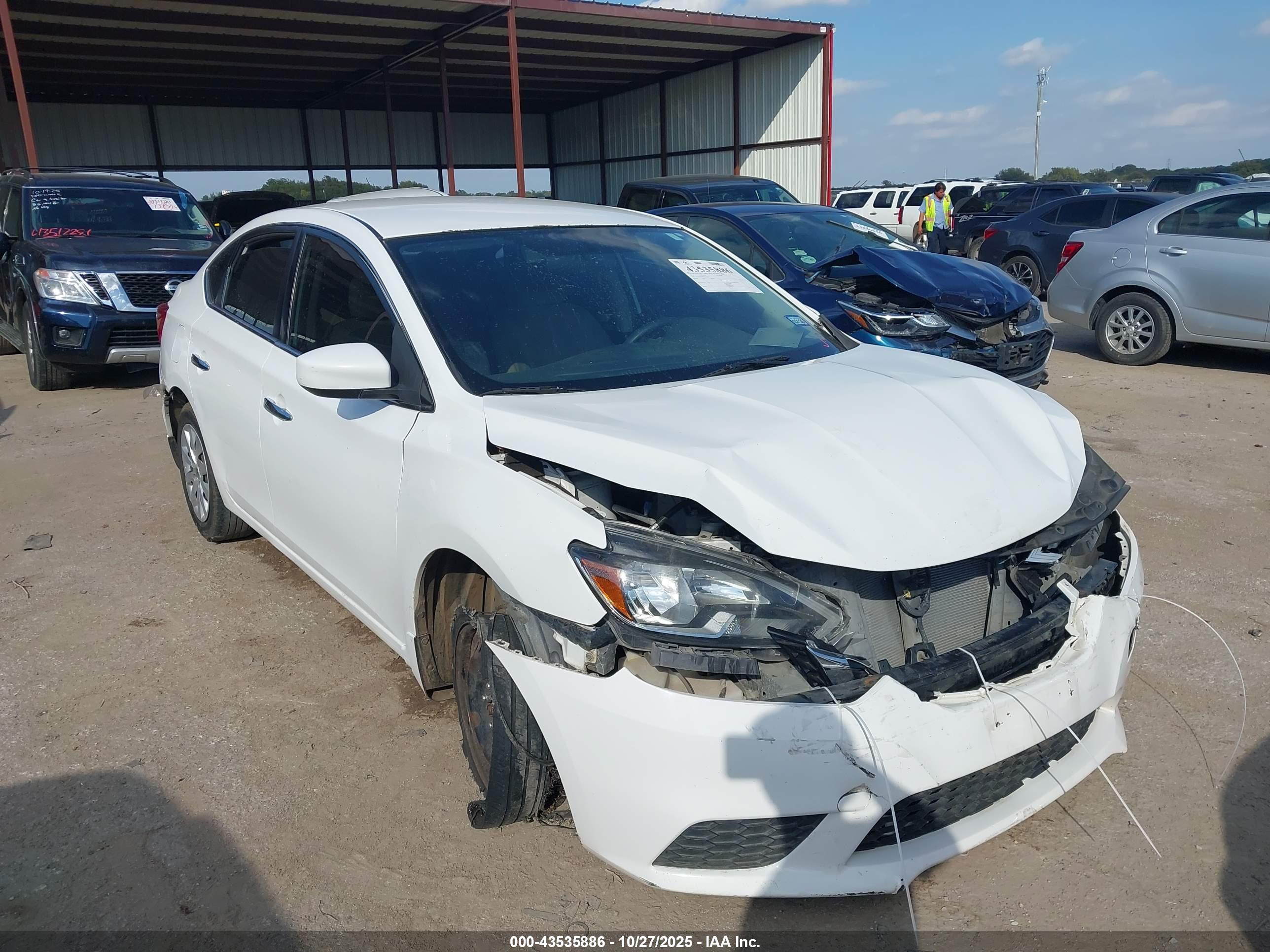 NISSAN SENTRA image 6