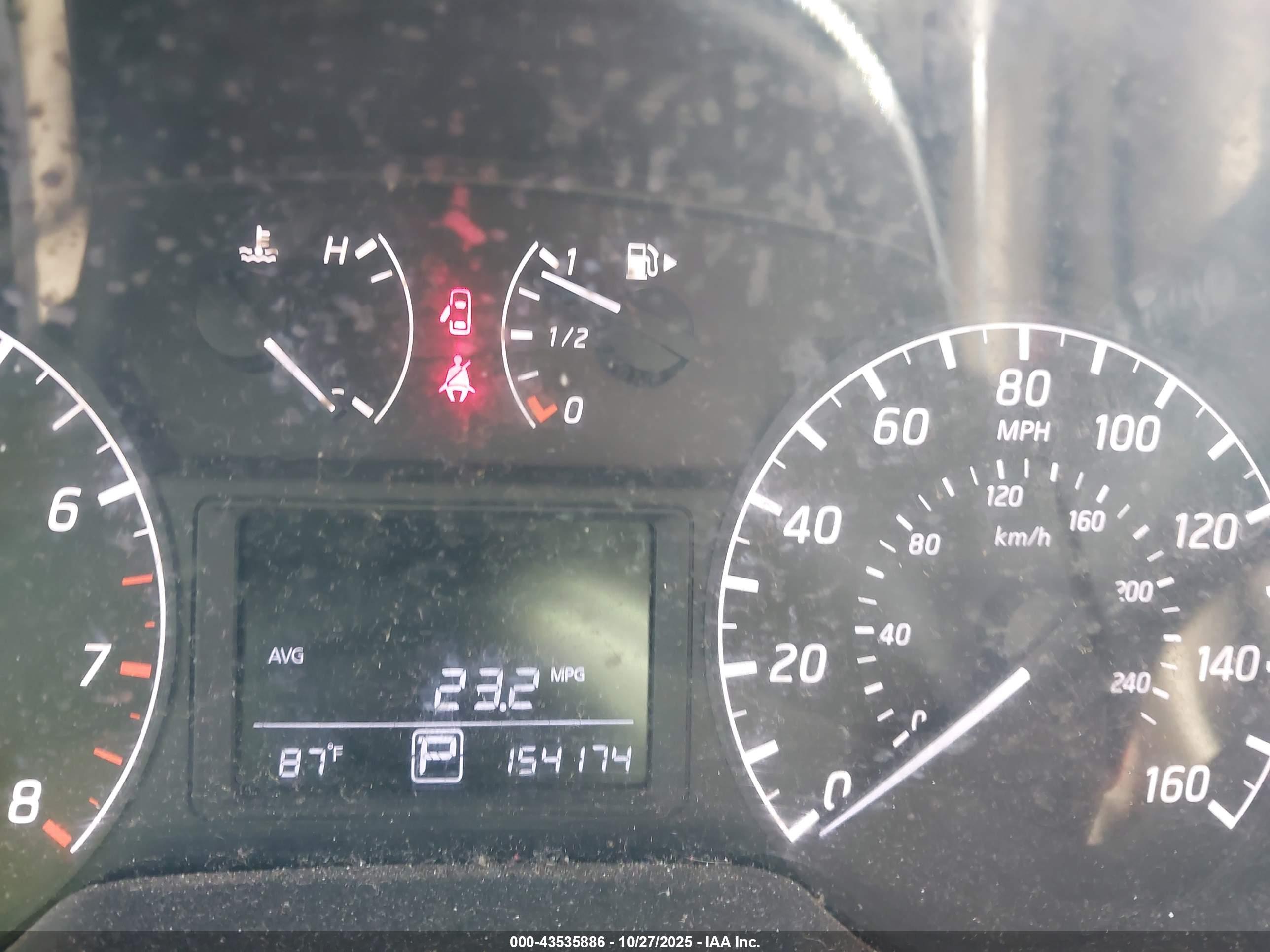 NISSAN SENTRA image 7