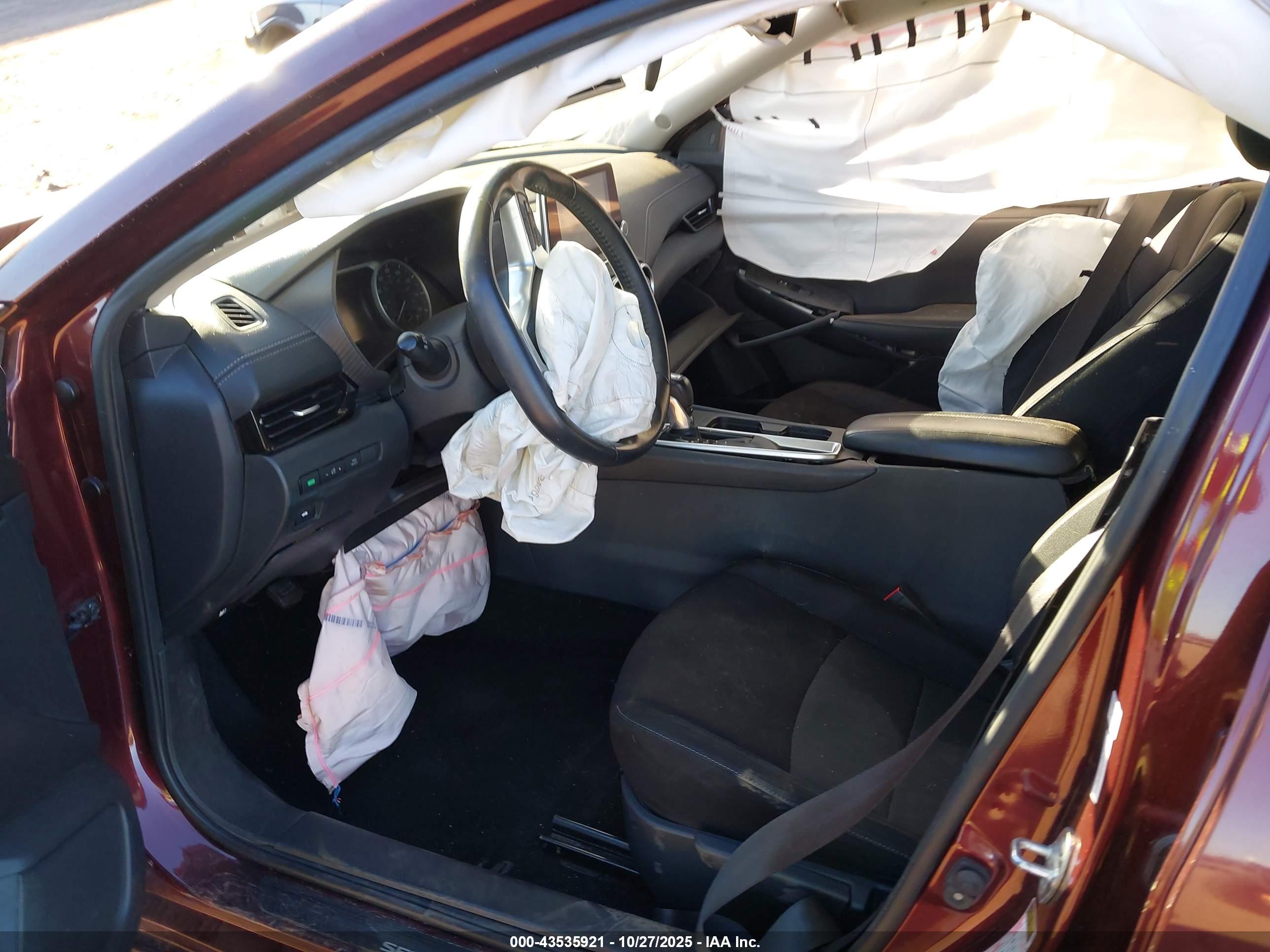NISSAN SENTRA image 5