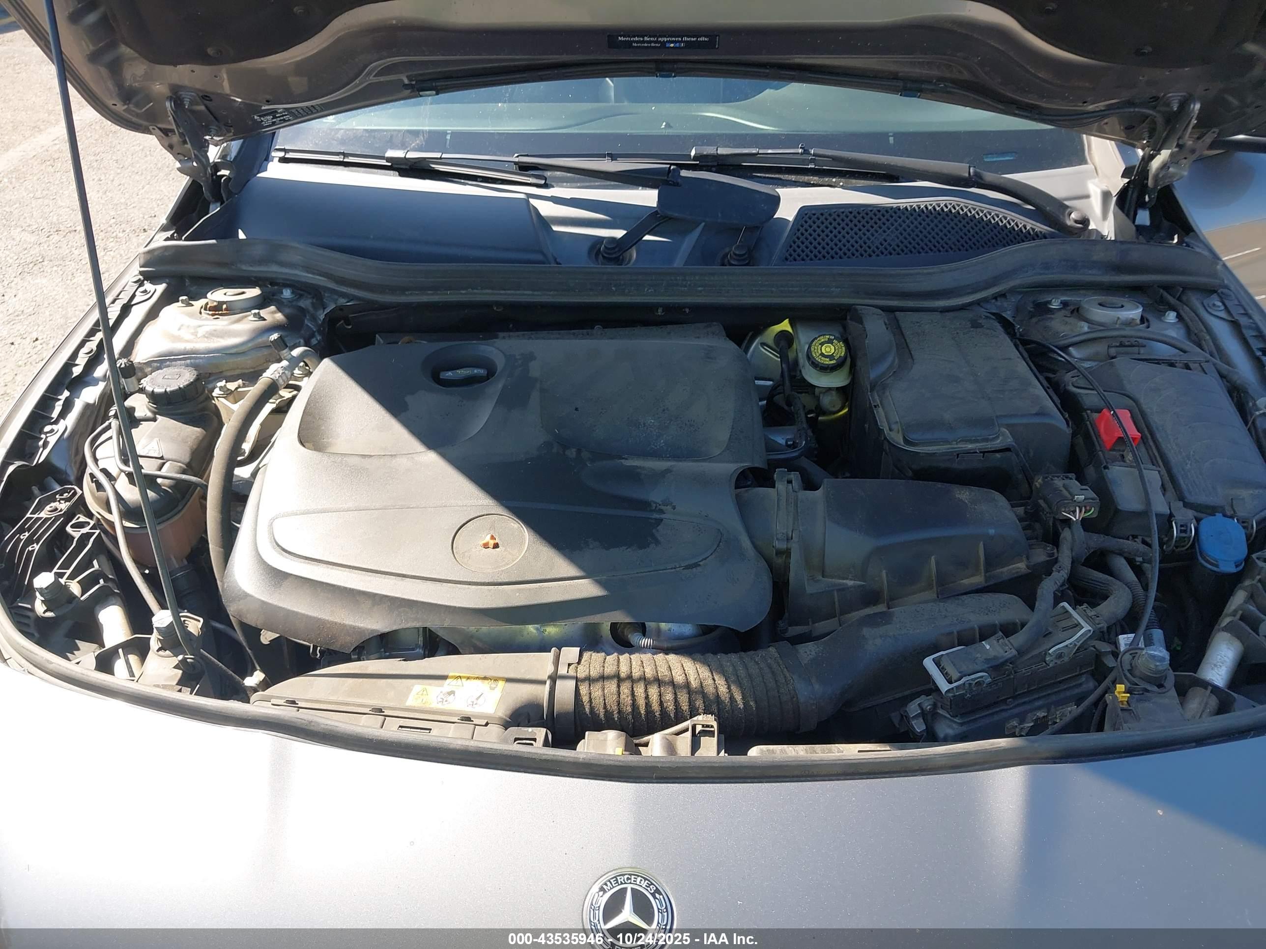 MERCEDES-BENZ CLA image 10