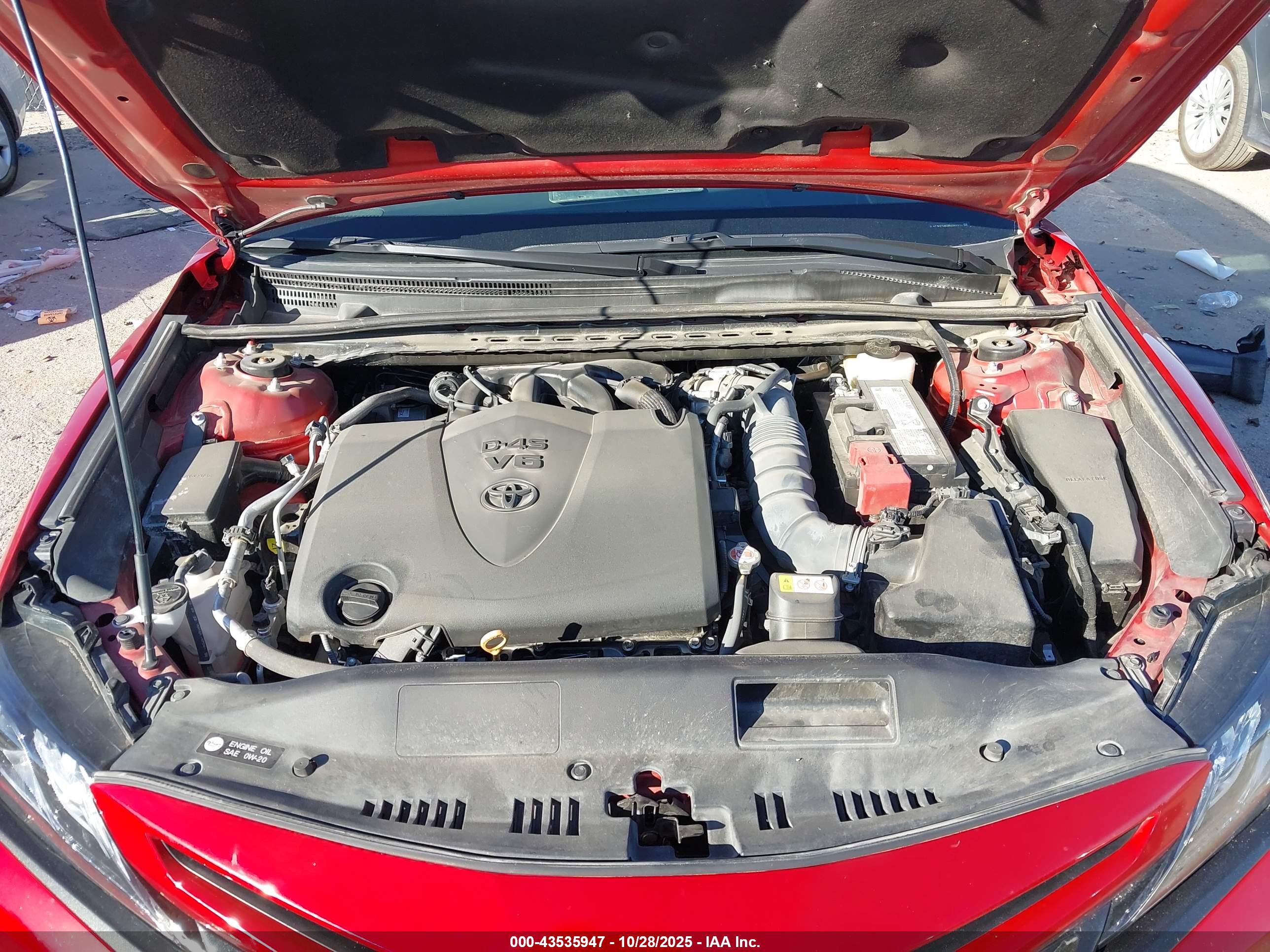 TOYOTA CAMRY image 10