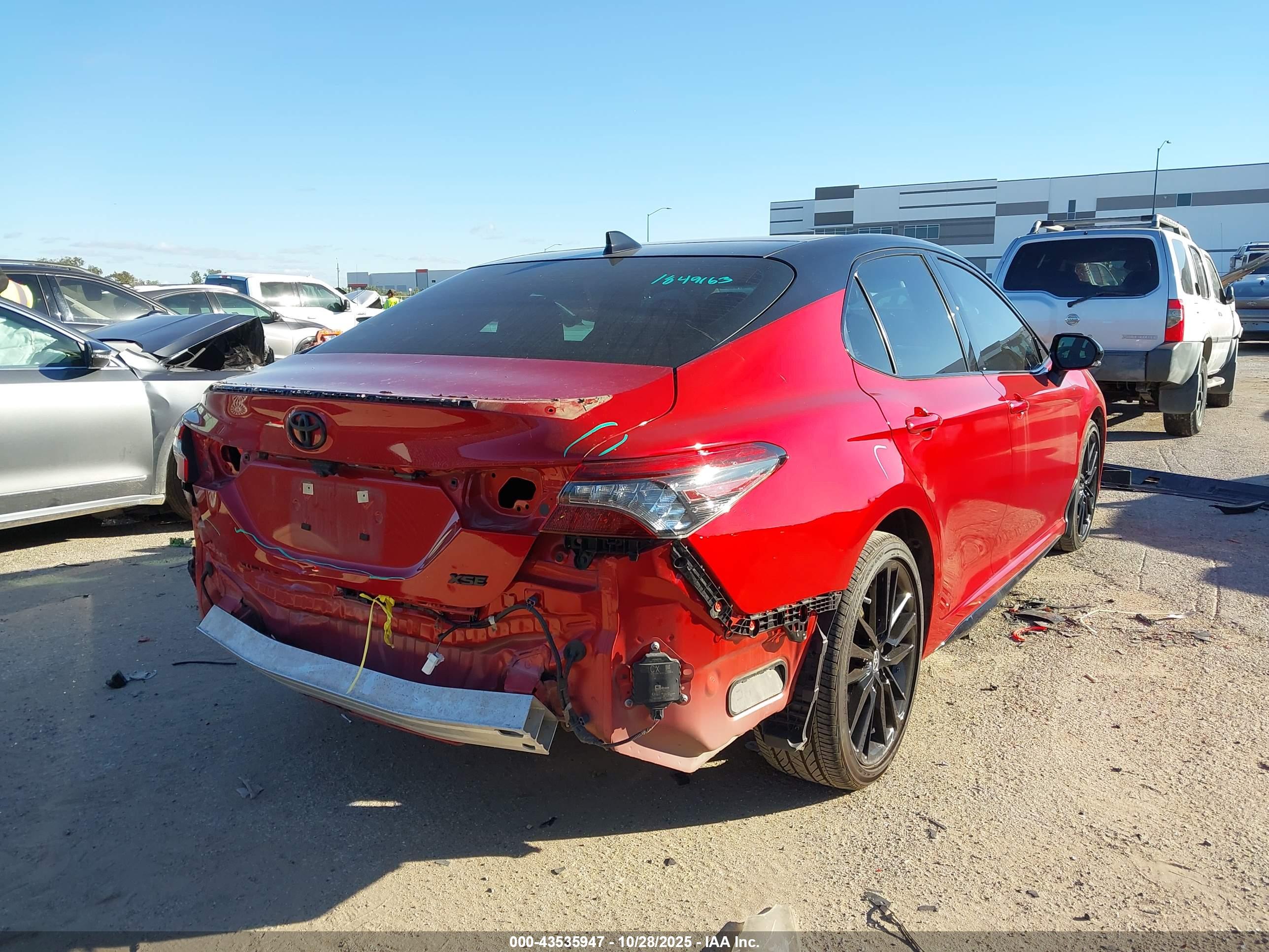 TOYOTA CAMRY image 4