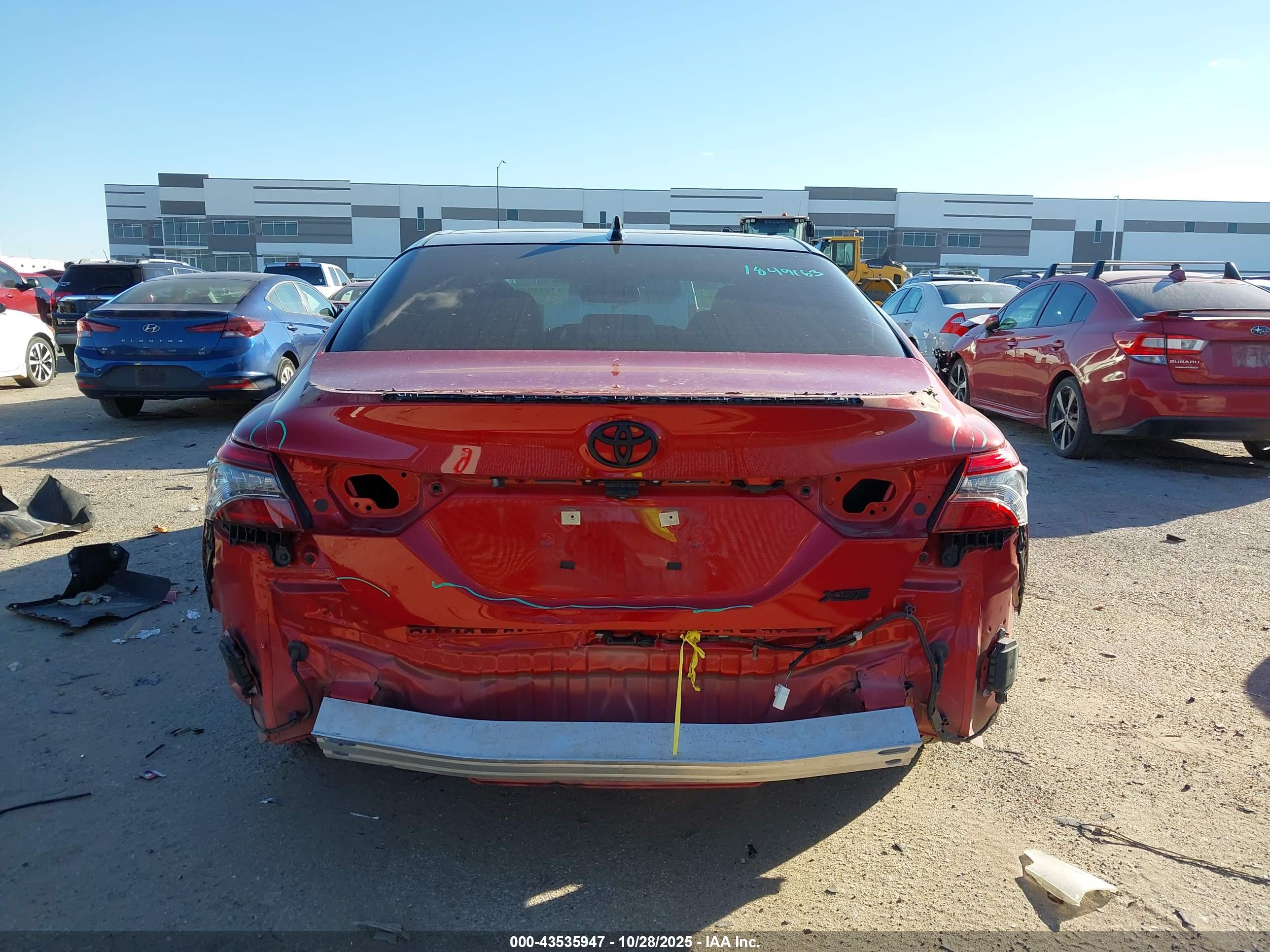 TOYOTA CAMRY image 6