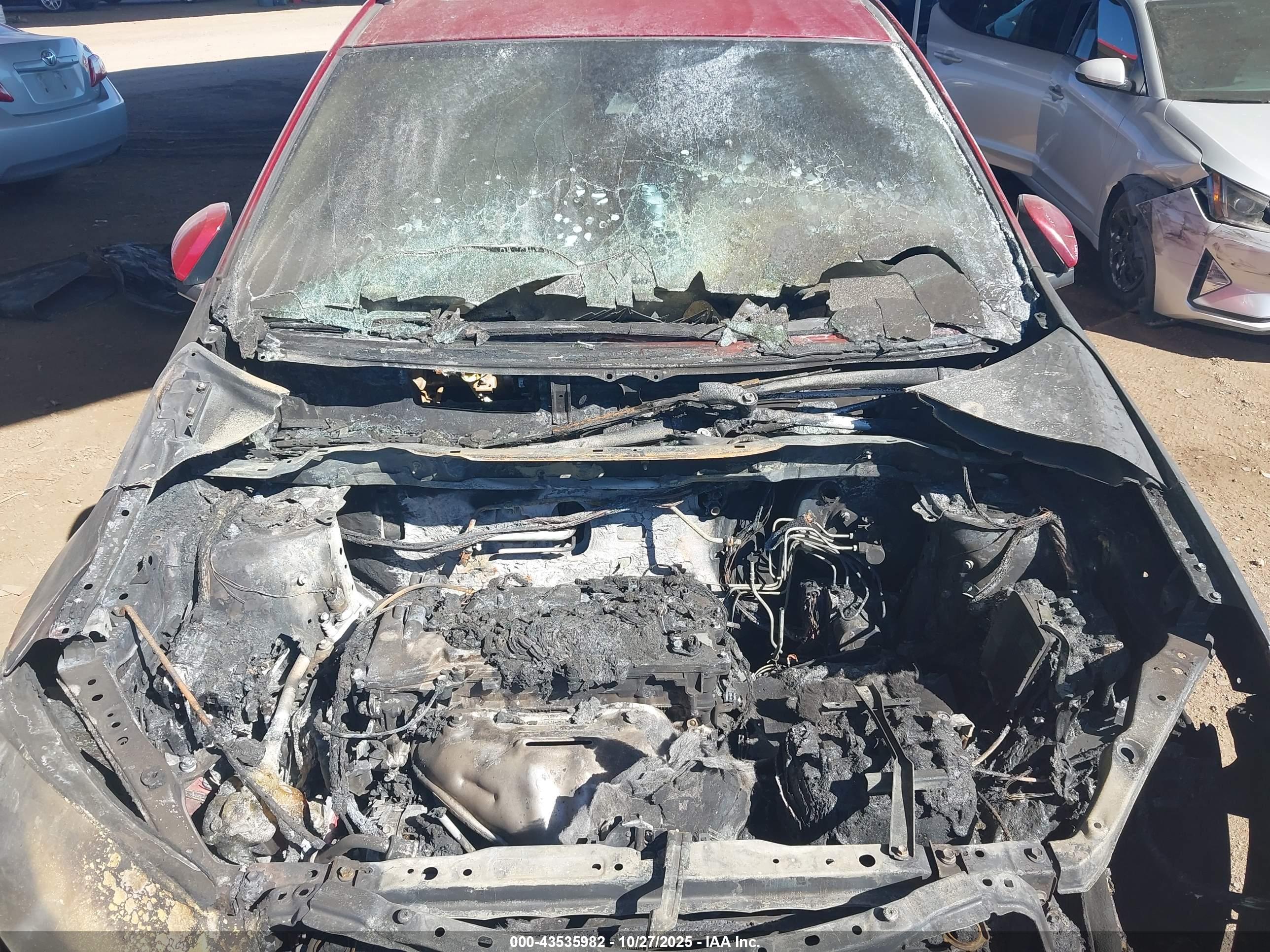 TOYOTA RAV4 image 10