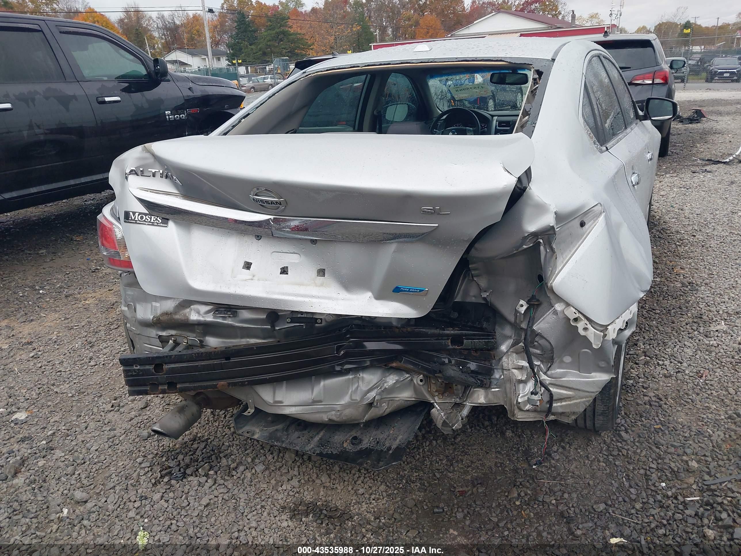 NISSAN ALTIMA image 6