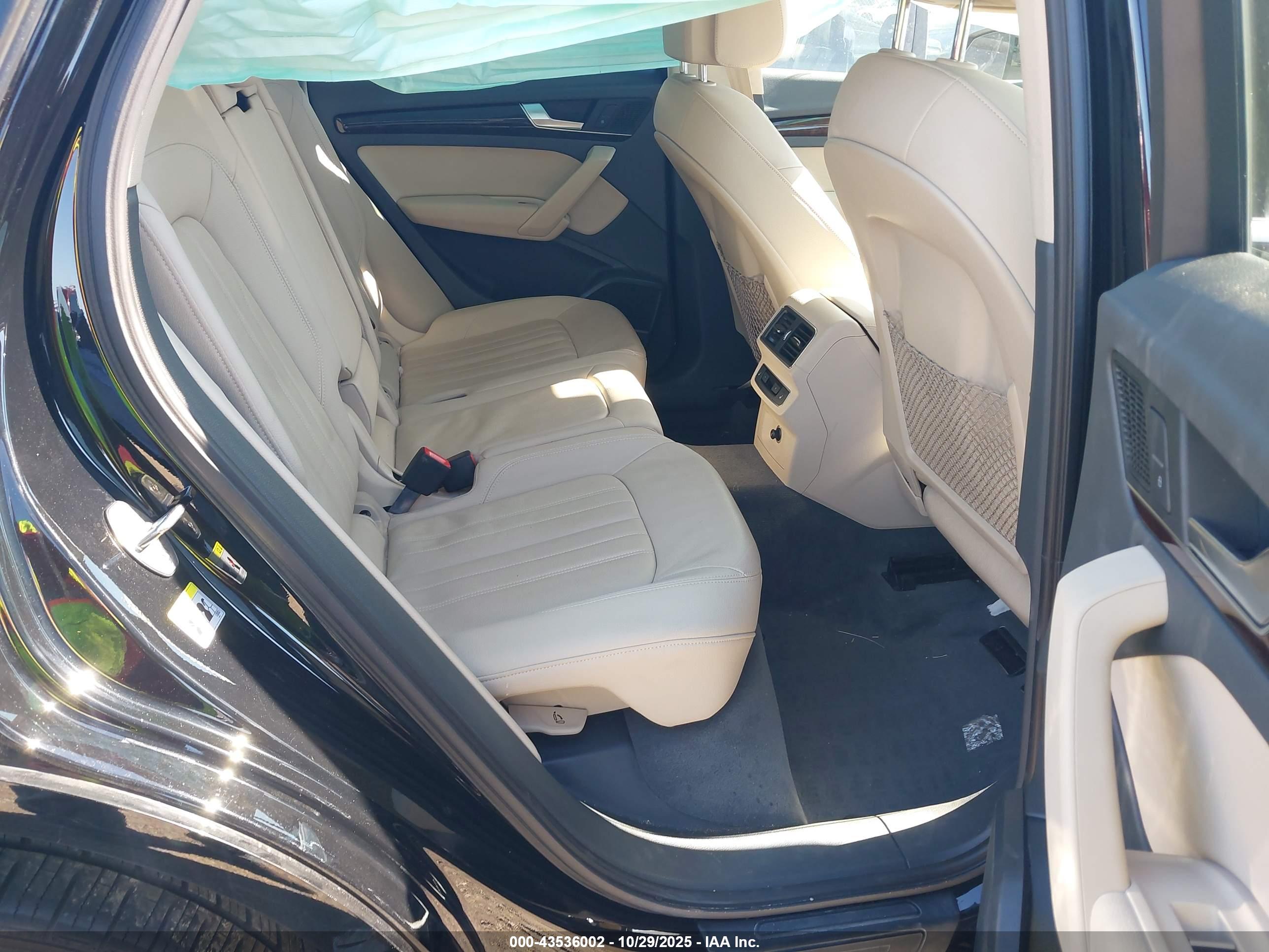 AUDI Q5 image 8