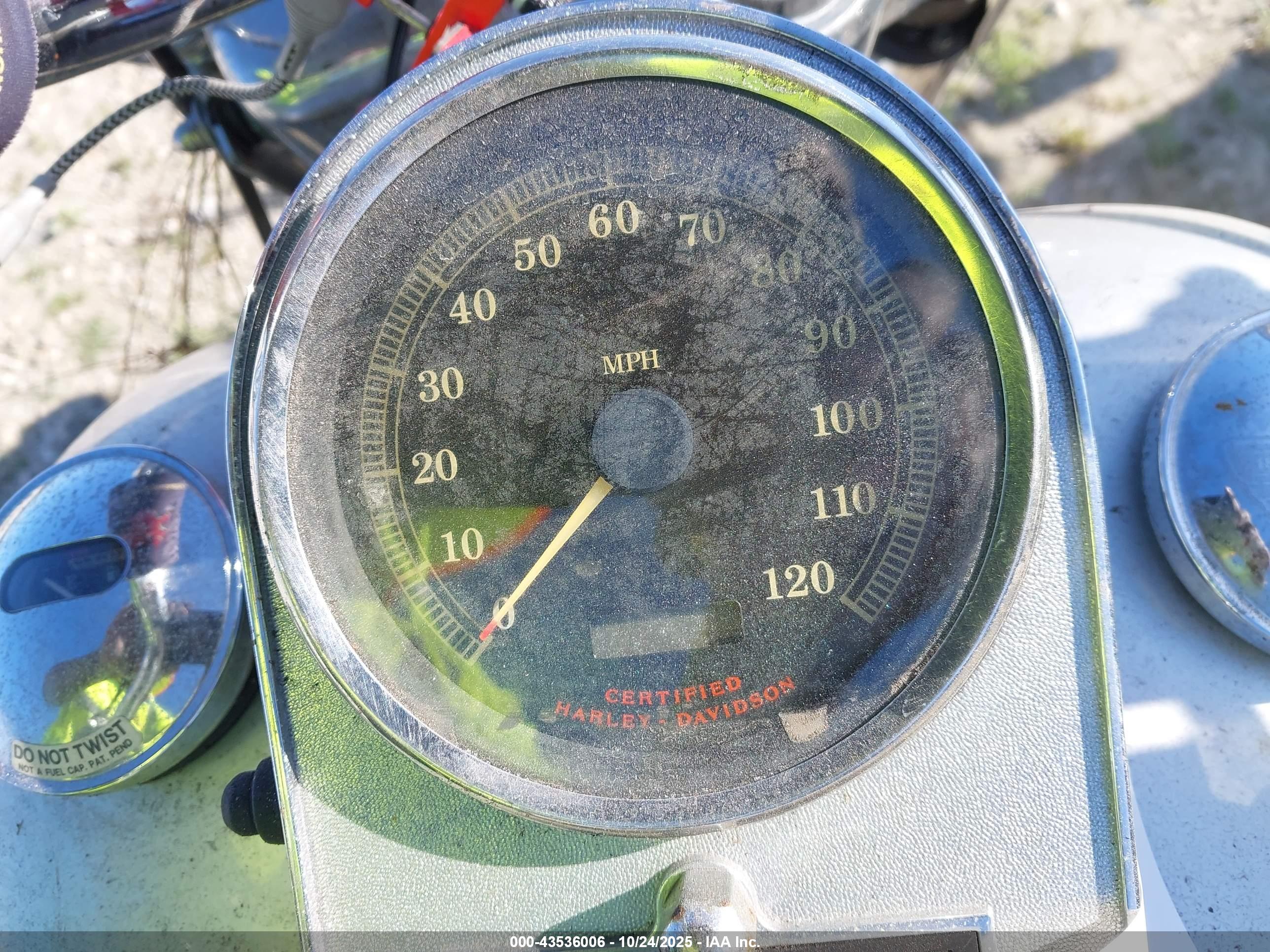 HARLEY-DAVIDSON FLHRCI image 7