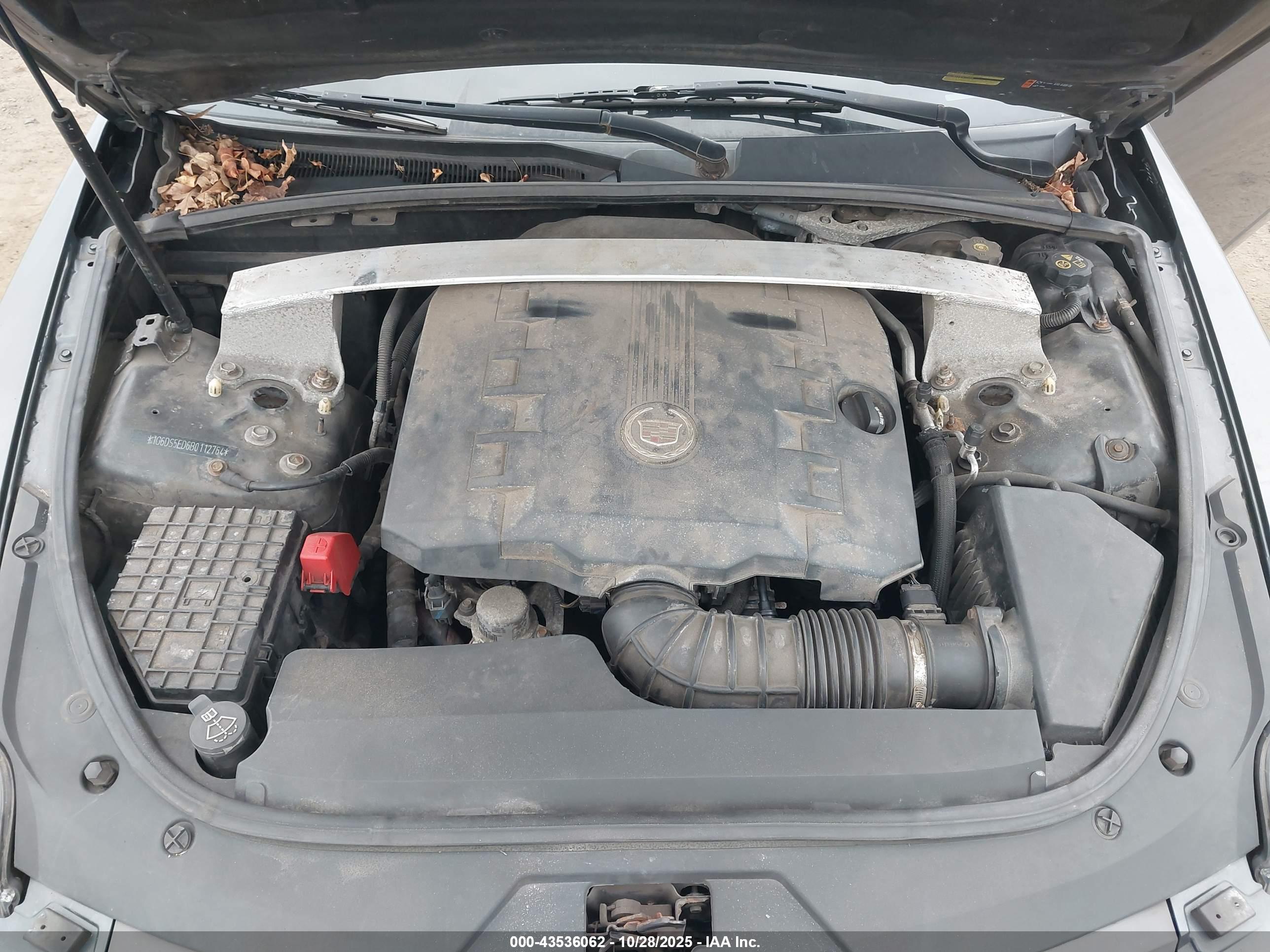 CADILLAC CTS image 10
