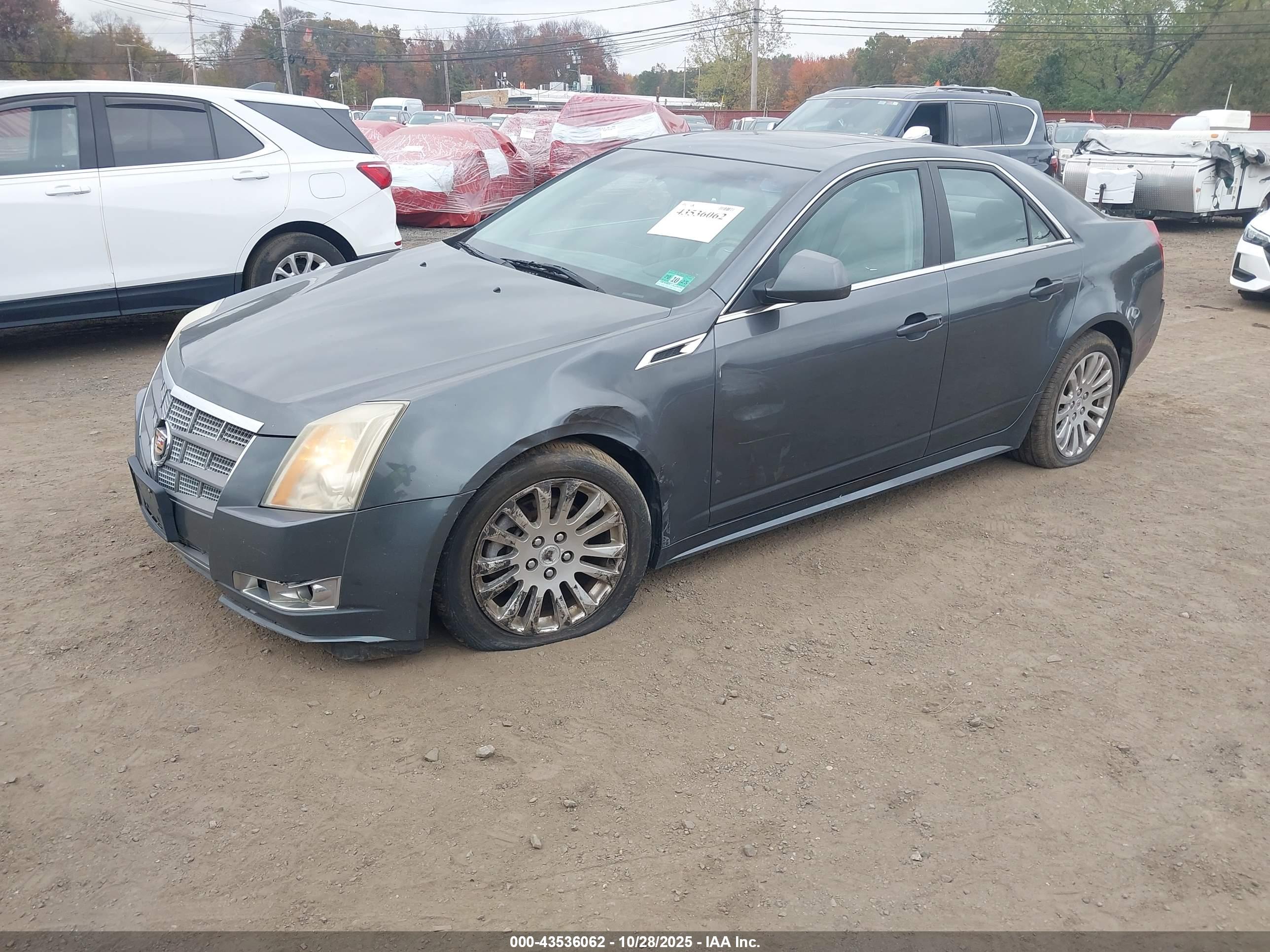 CADILLAC CTS image 2