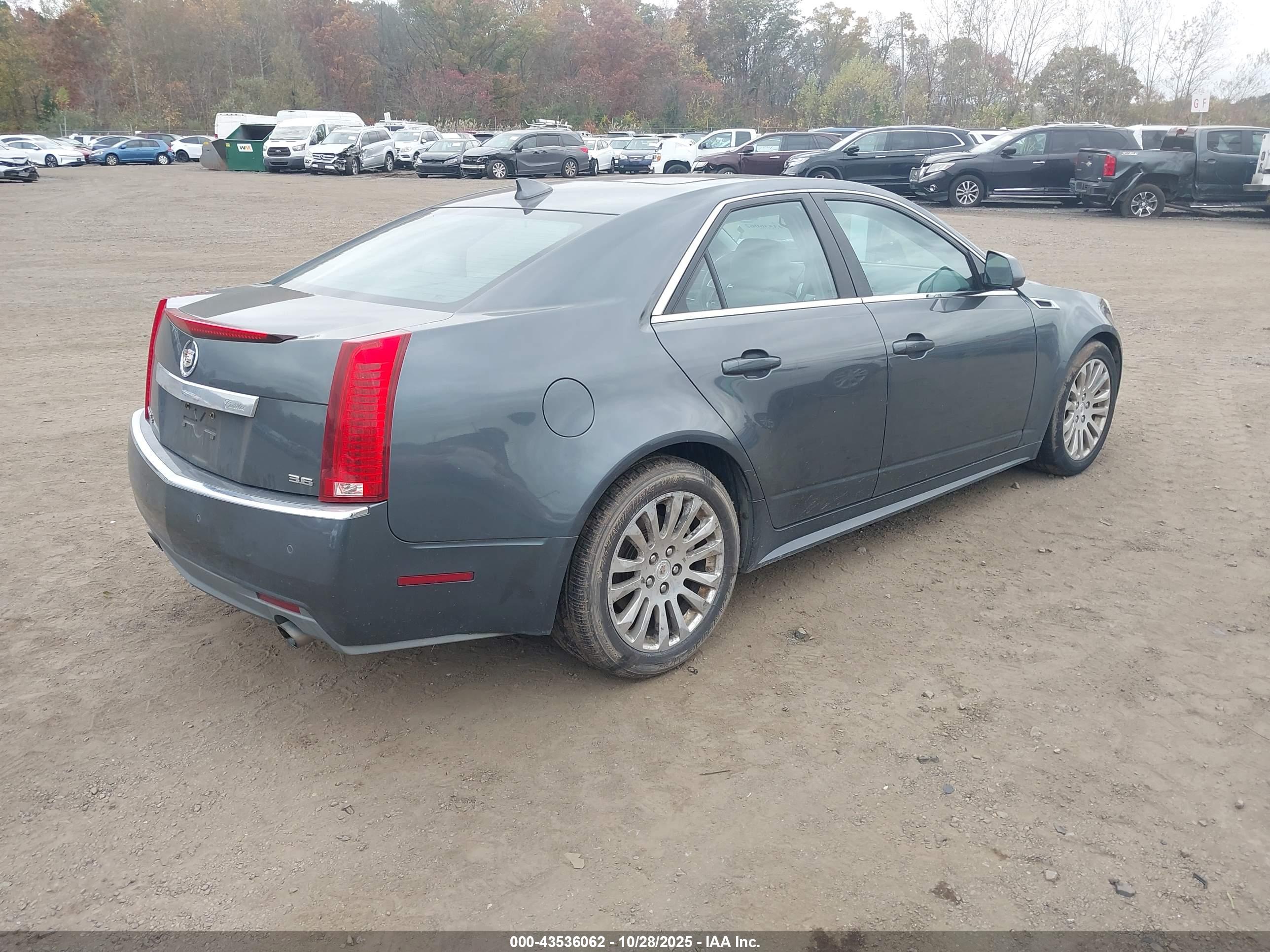 CADILLAC CTS image 4