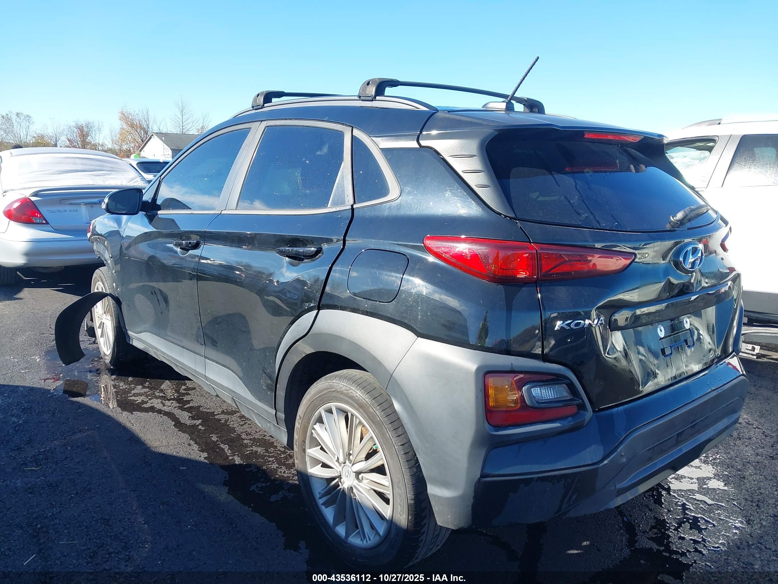 HYUNDAI KONA image 3