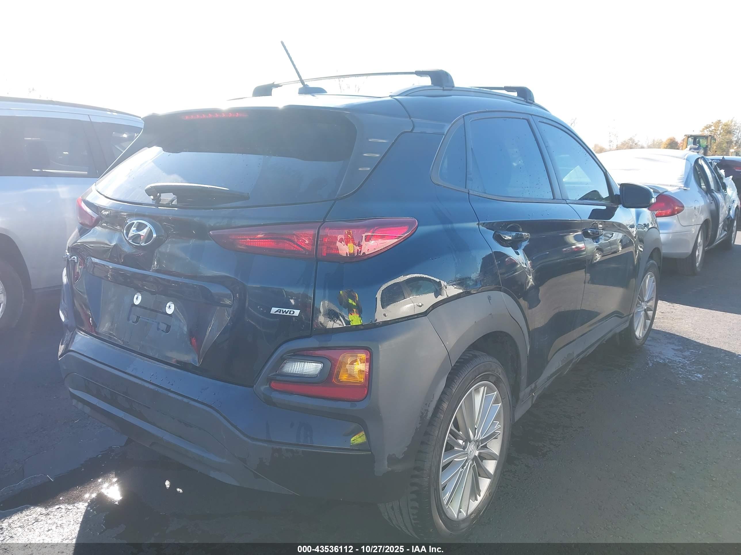 HYUNDAI KONA image 4