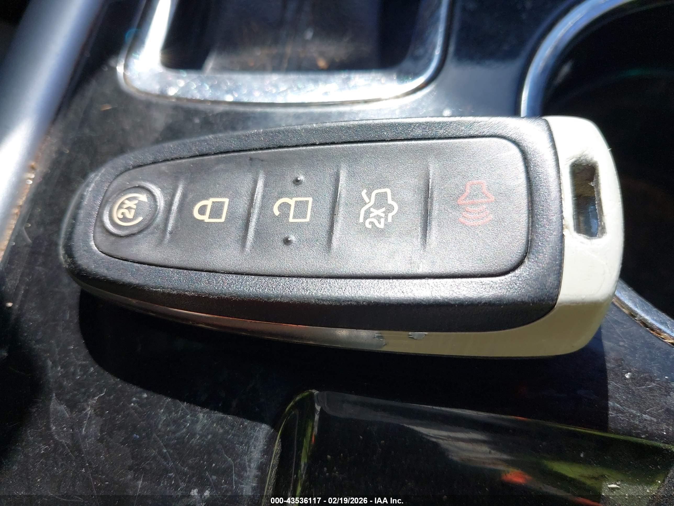 FORD EDGE image 11