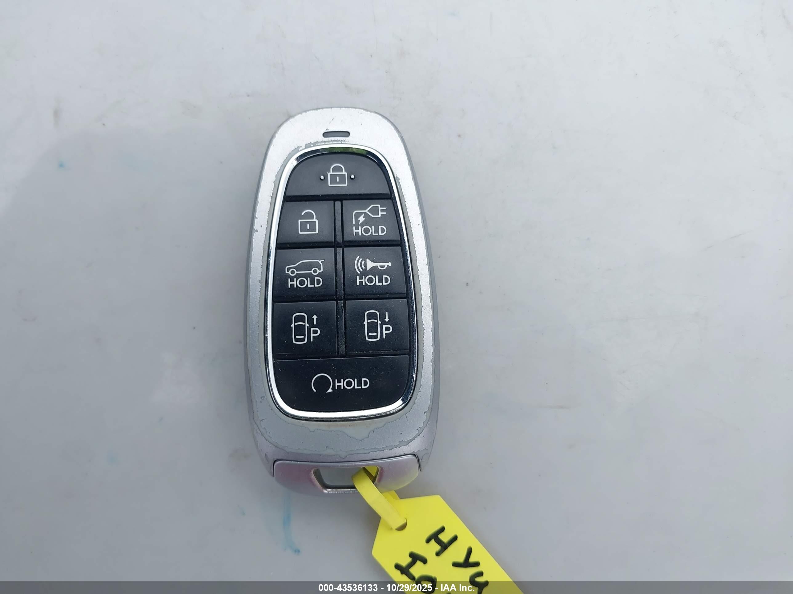 HYUNDAI IONIQ image 11