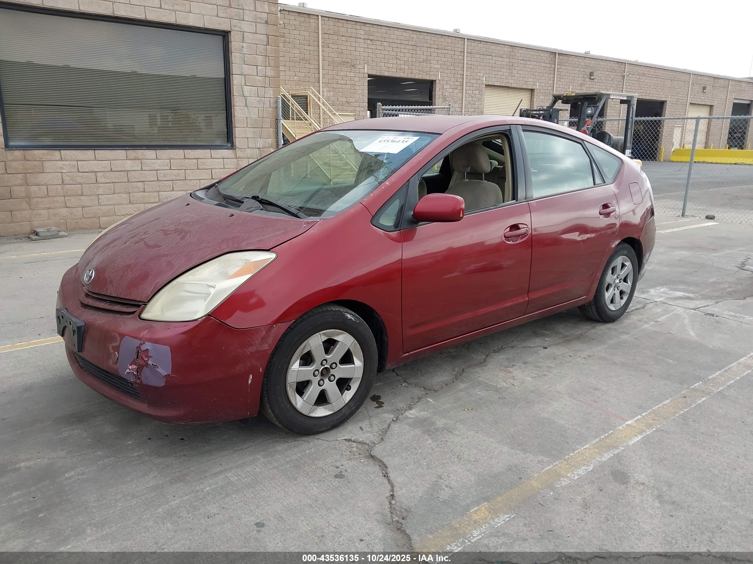 TOYOTA PRIUS image 2