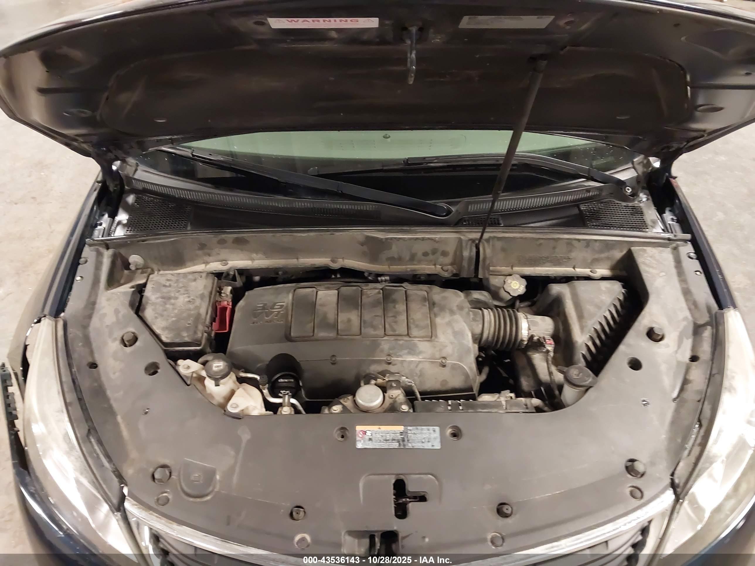 CHEVROLET TRAVERSE image 10