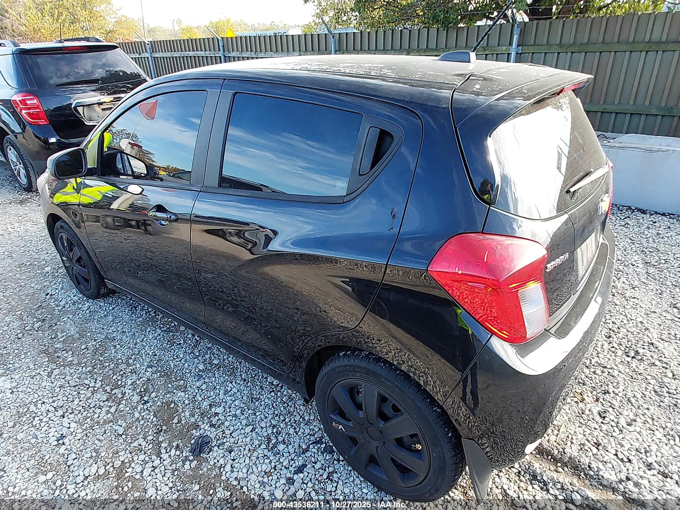 CHEVROLET SPARK image 3