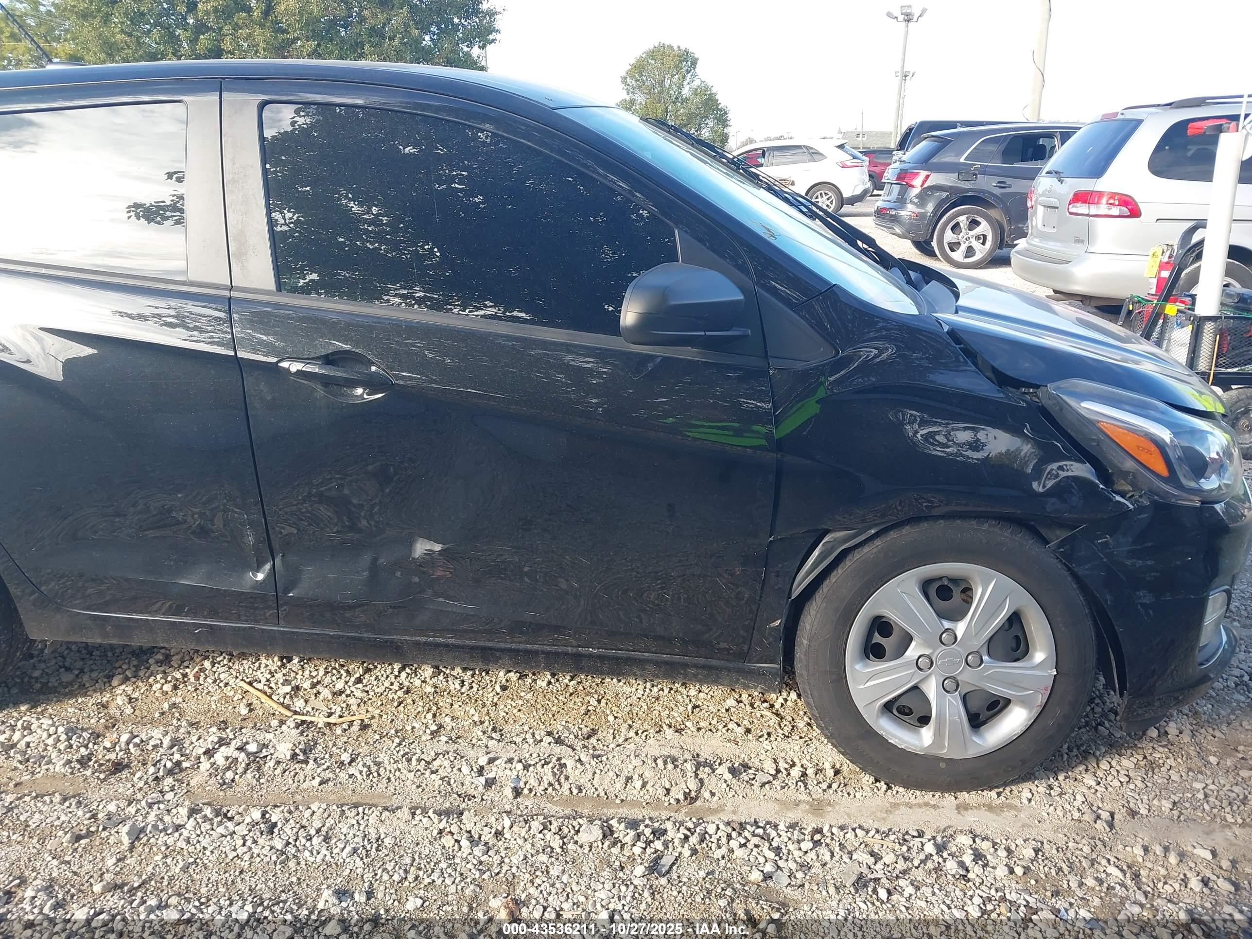 CHEVROLET SPARK image 6