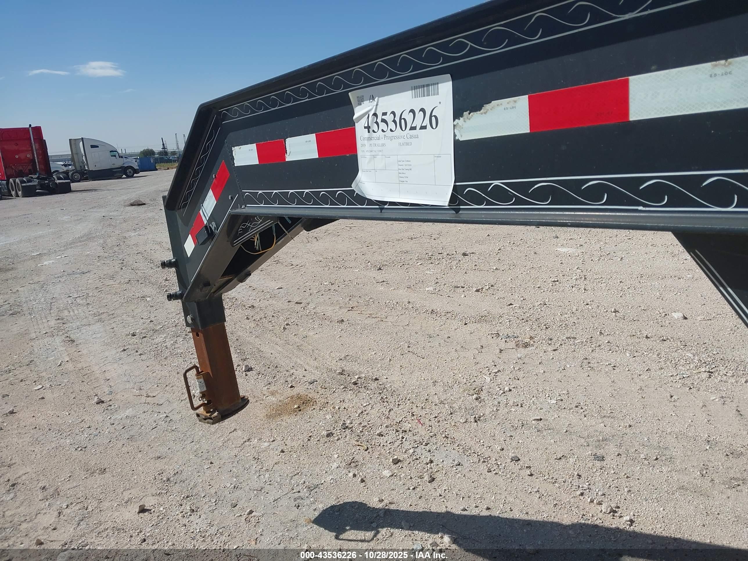 PJ TRAILERS image 10