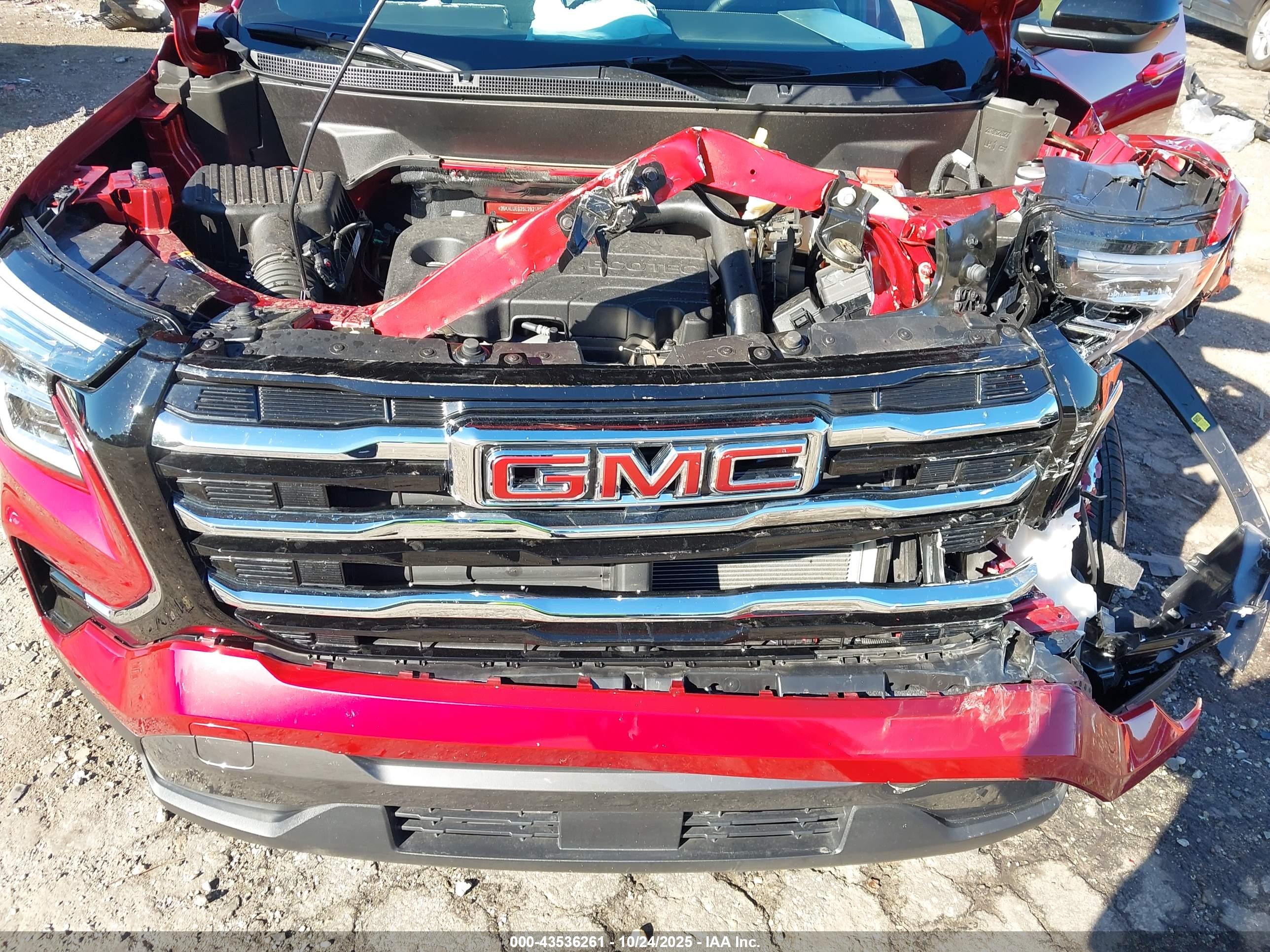 GMC TERRAIN image 10