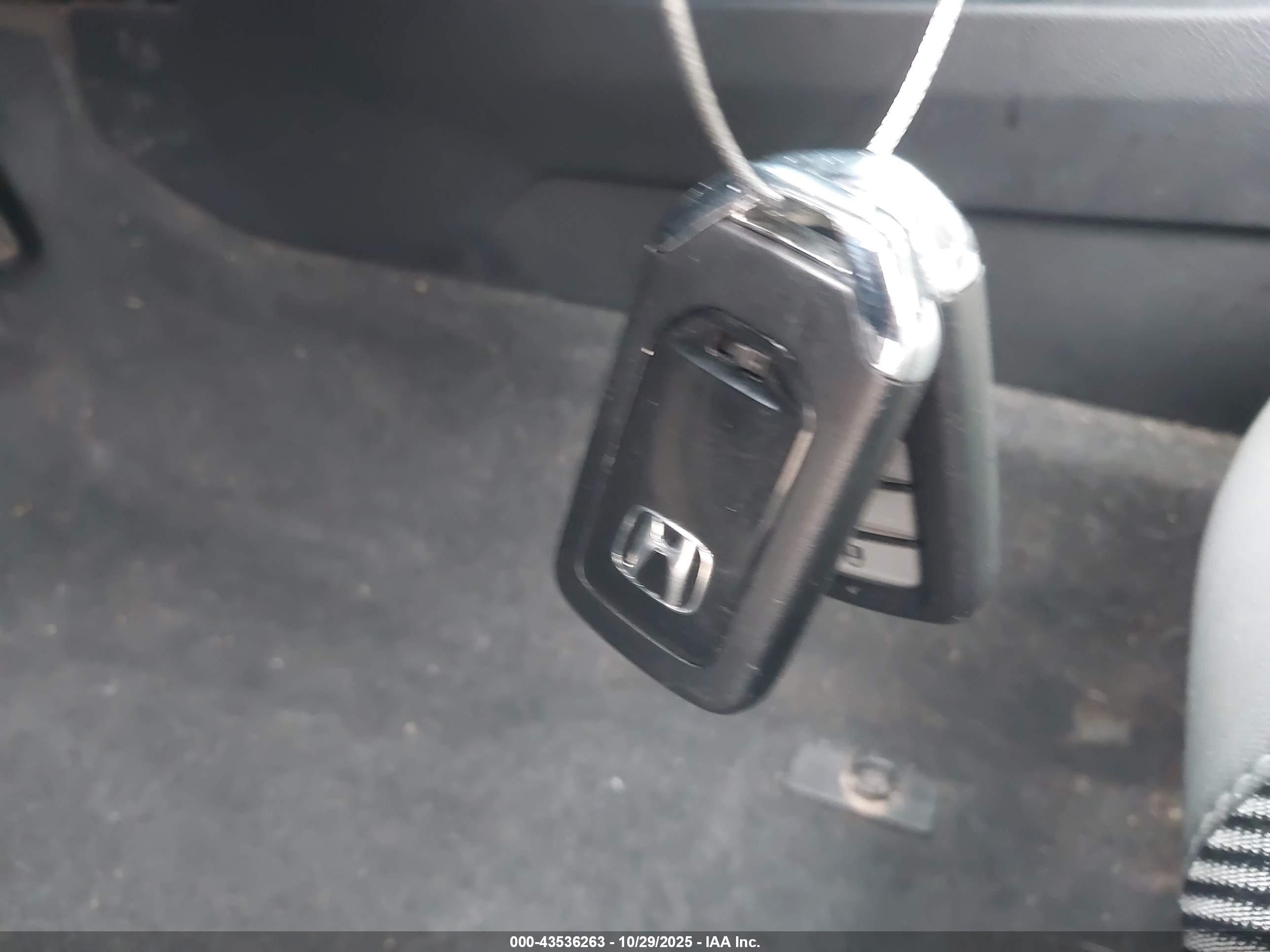 HONDA CIVIC image 11