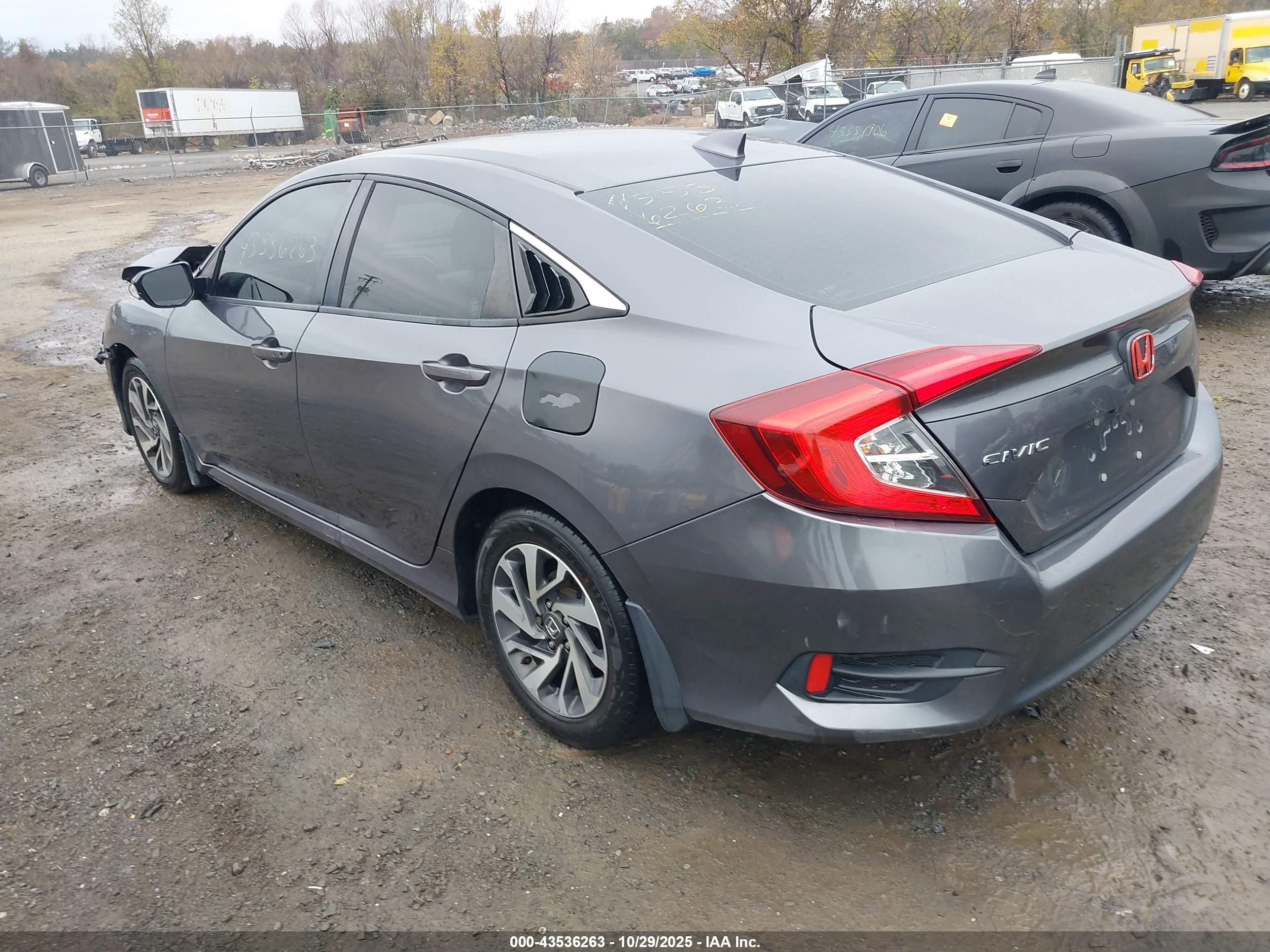 HONDA CIVIC image 3