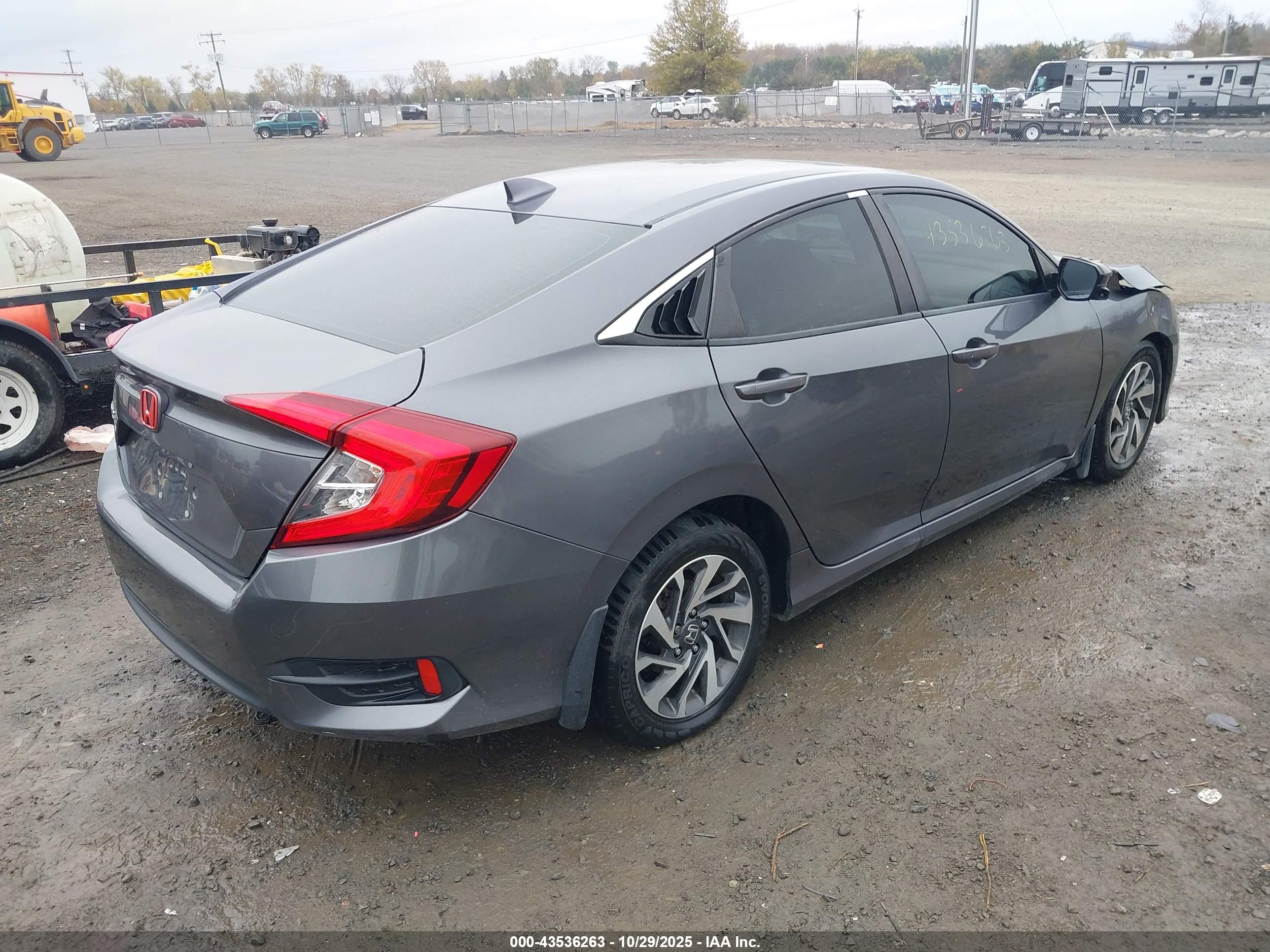 HONDA CIVIC image 4