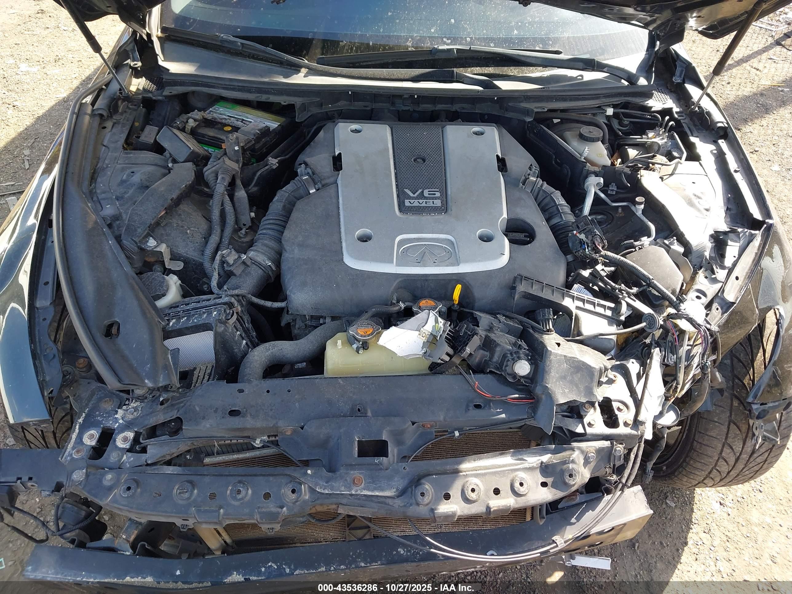 INFINITI Q50 image 10