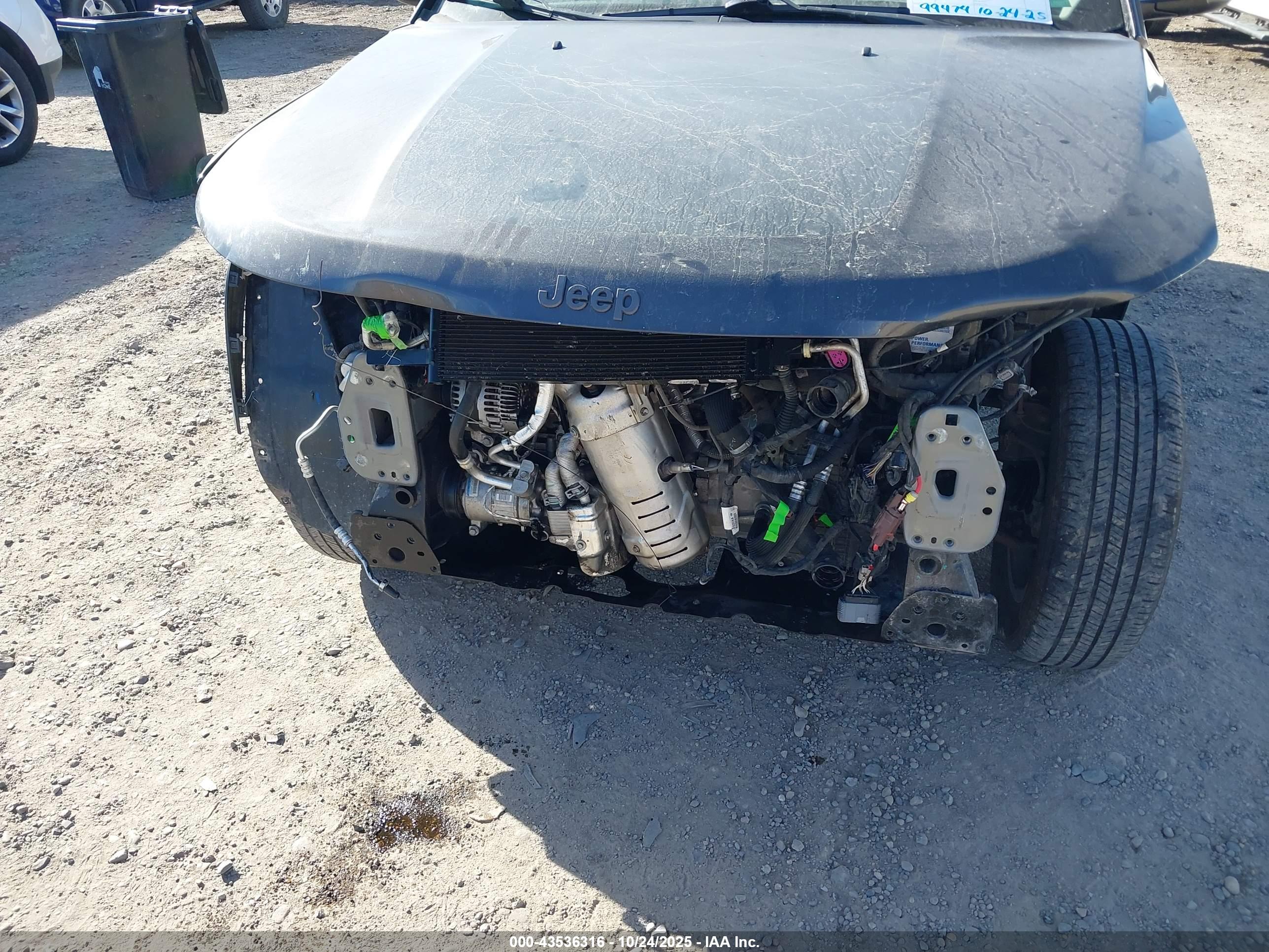 JEEP COMPASS image 6