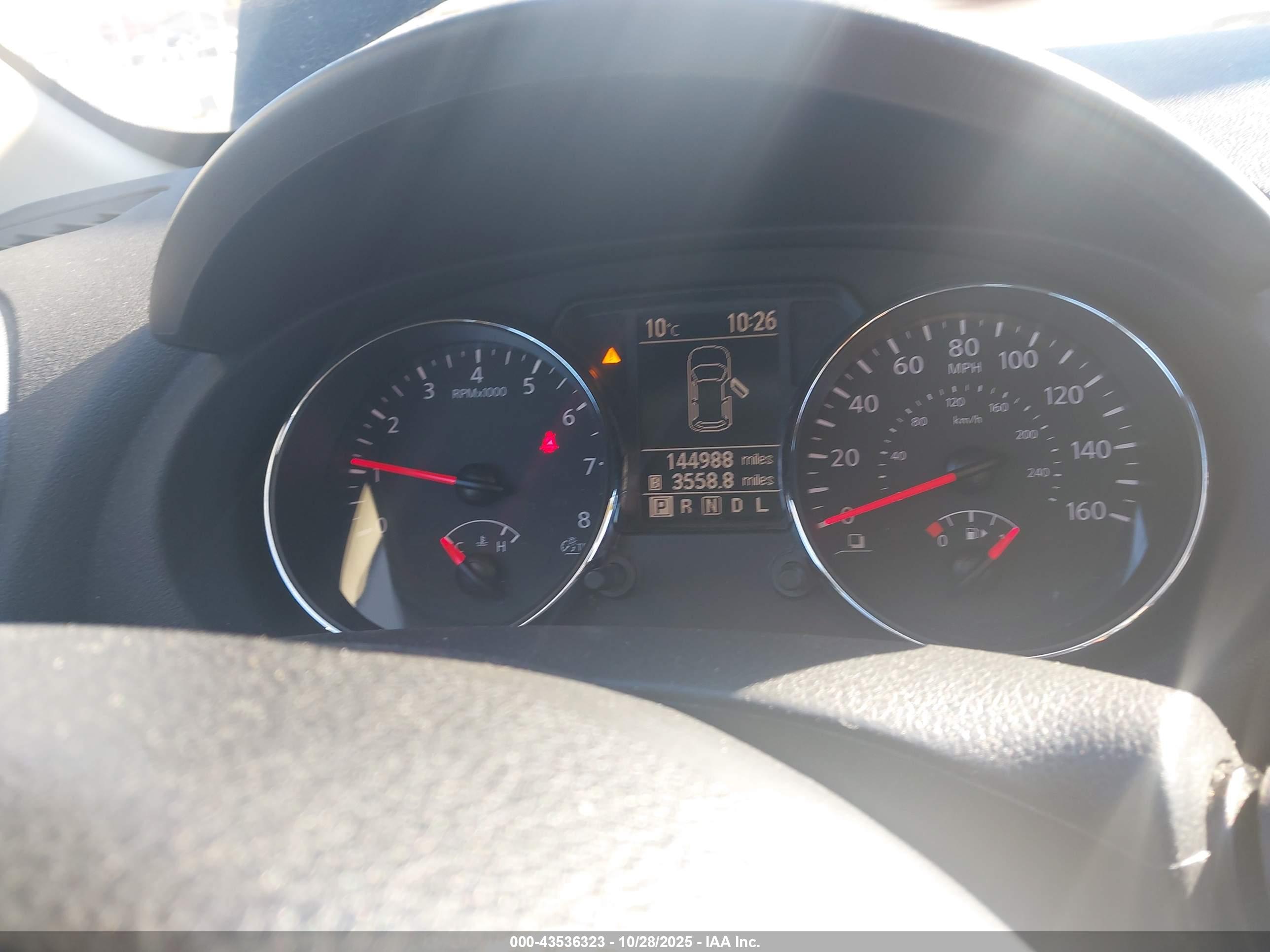 NISSAN ROGUE image 7