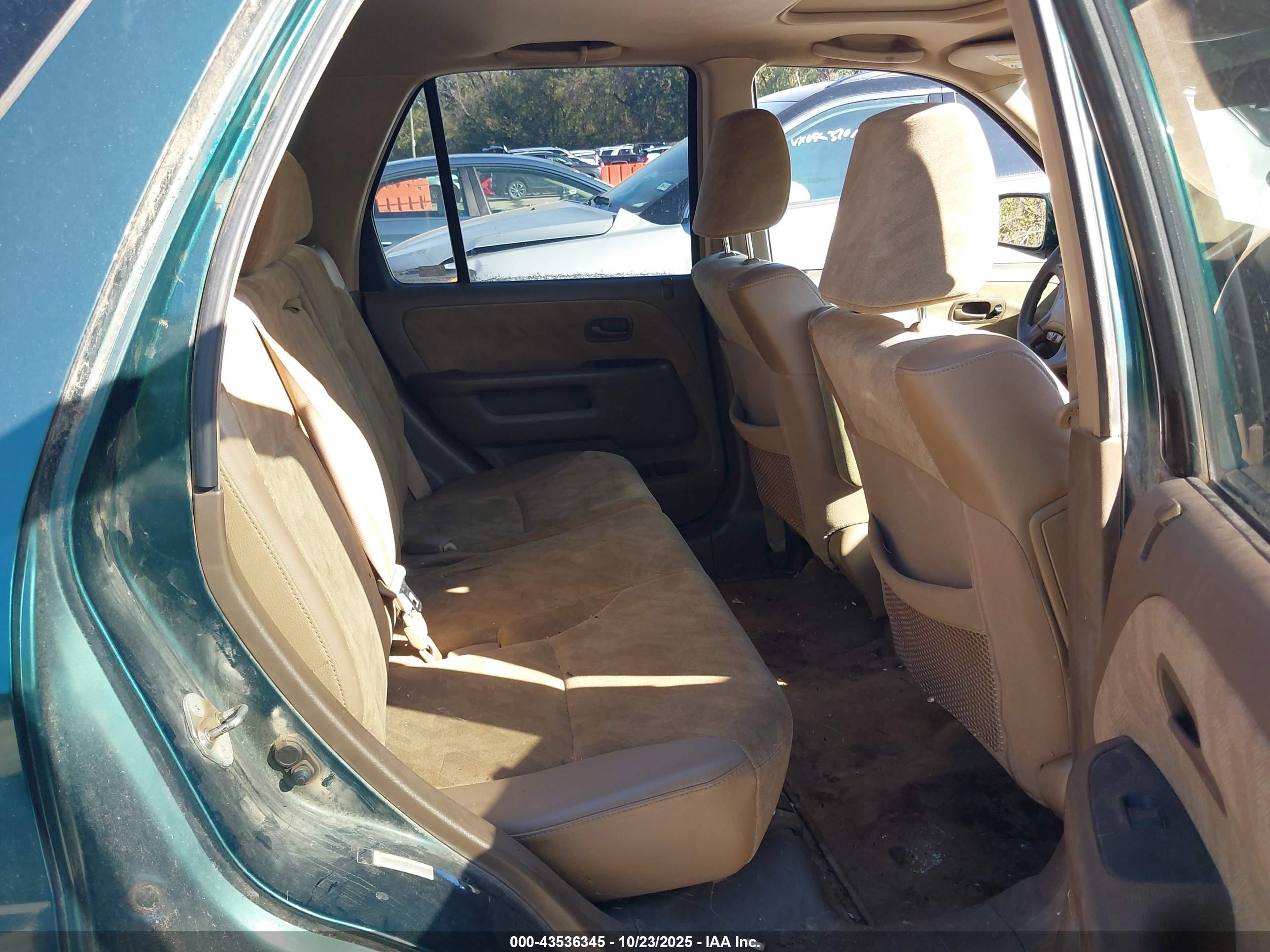 HONDA CR-V image 8