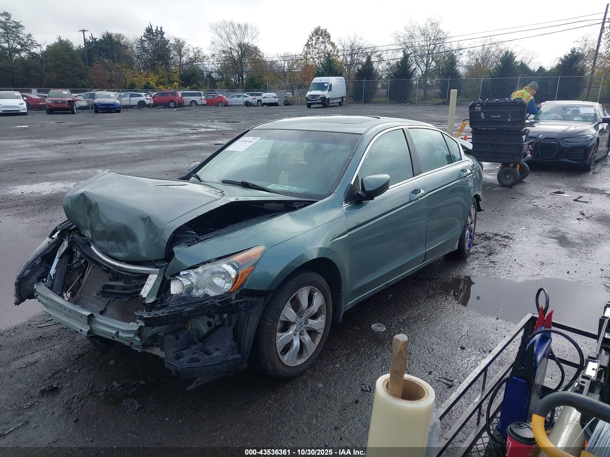 HONDA ACCORD image 2