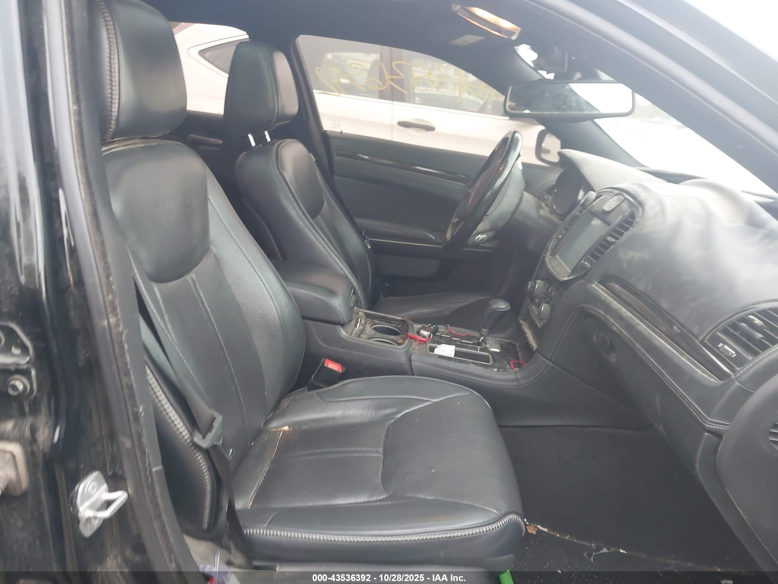 CHRYSLER 300C image 5