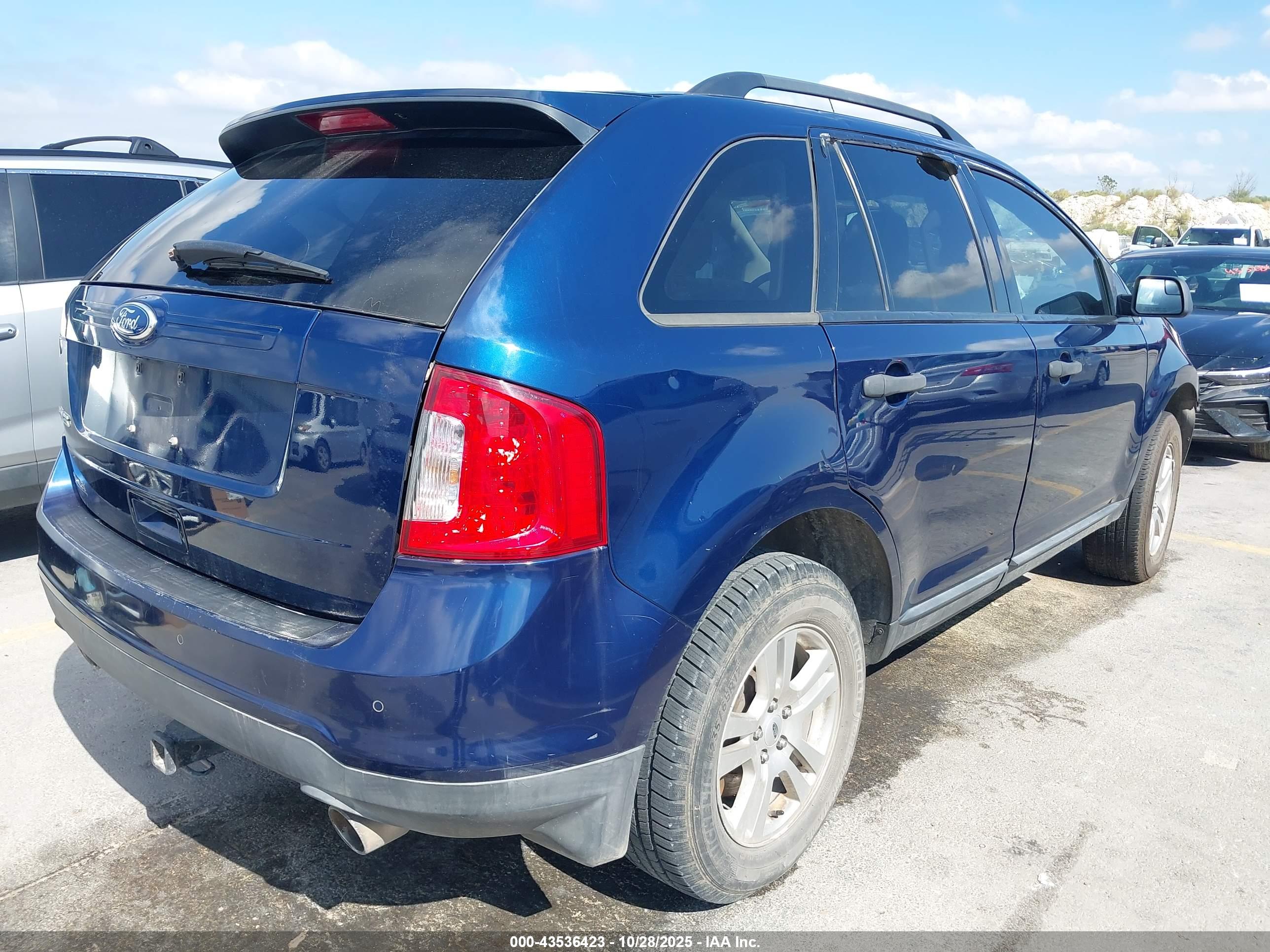 FORD EDGE image 4