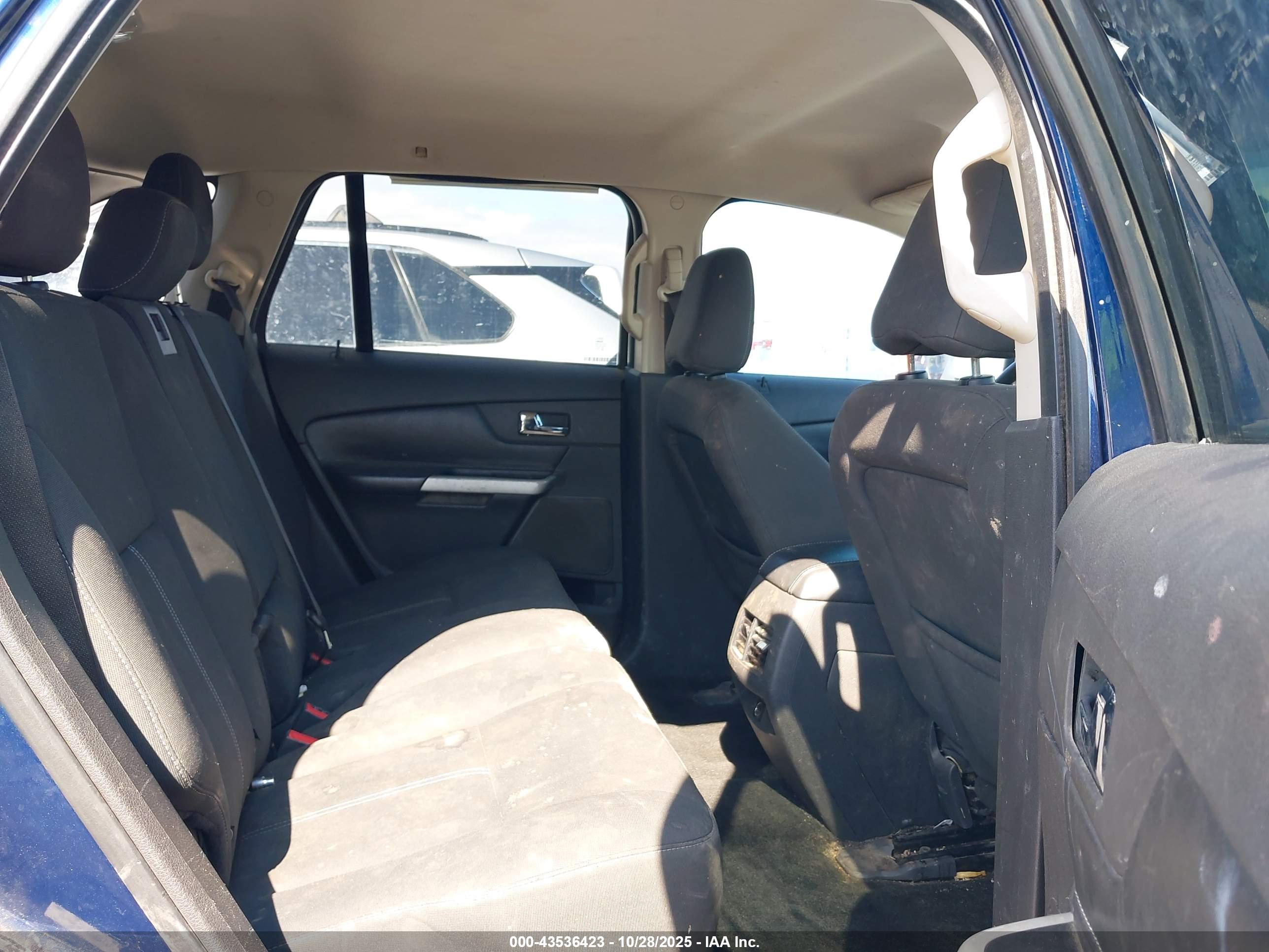 FORD EDGE image 8