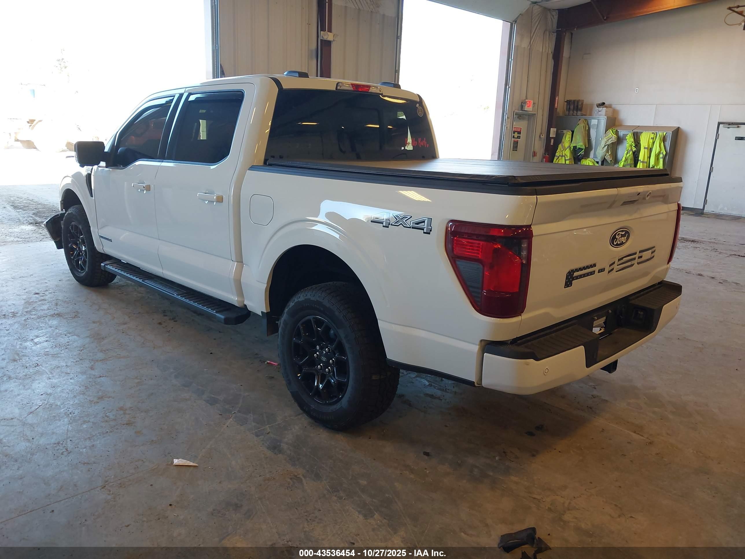 FORD F-150 image 3