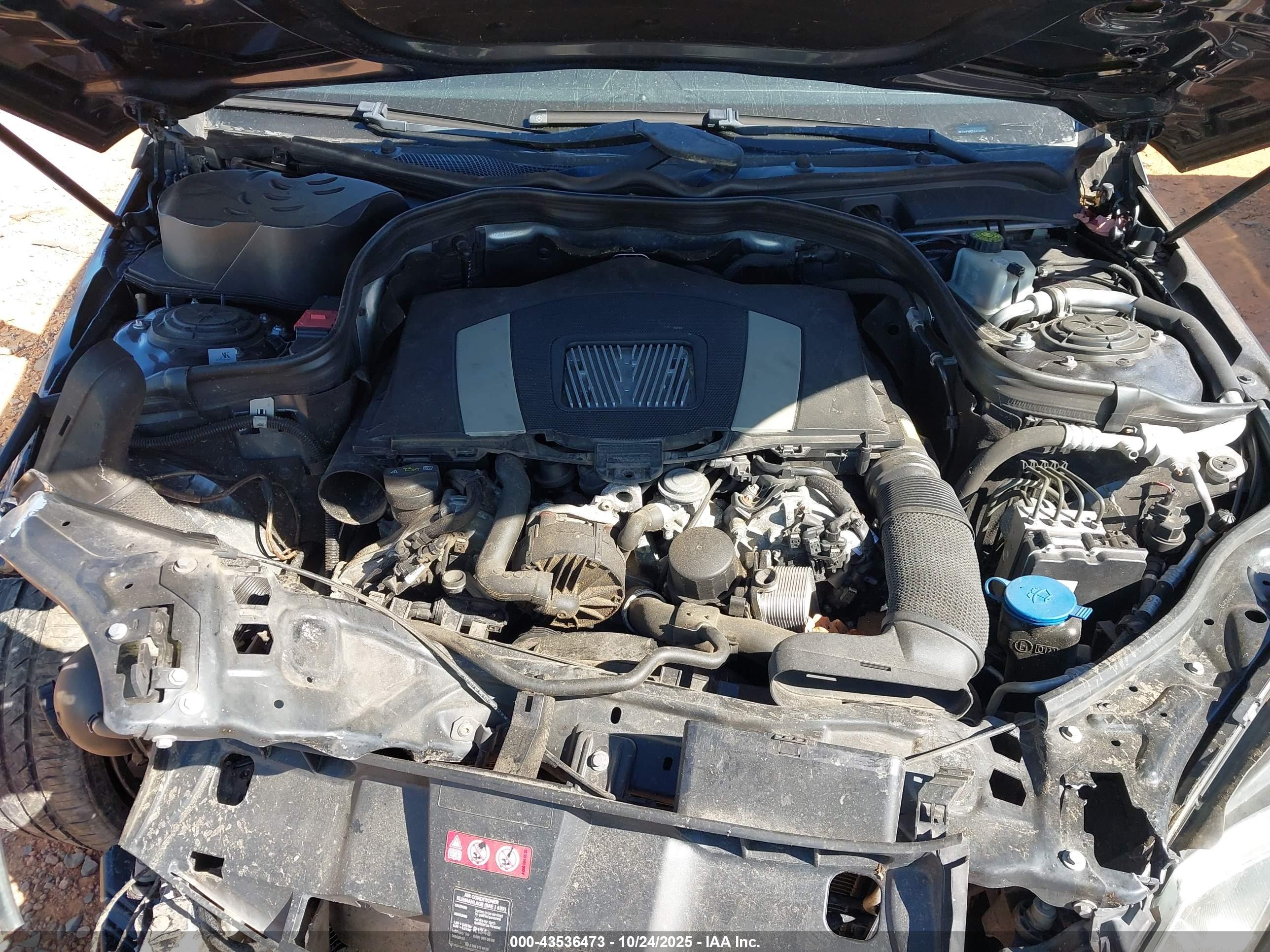 MERCEDES-BENZ E image 10