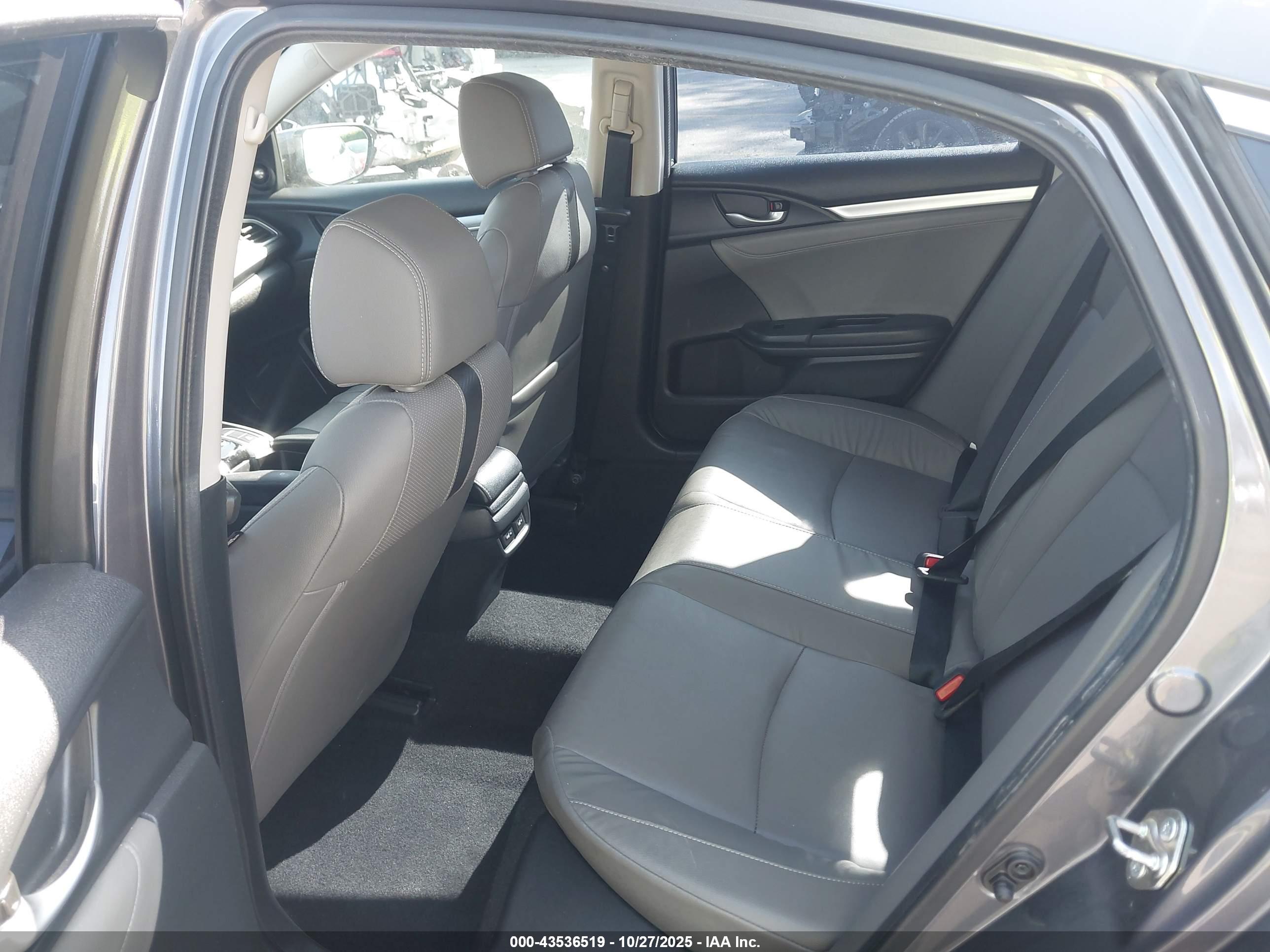 HONDA CIVIC image 8