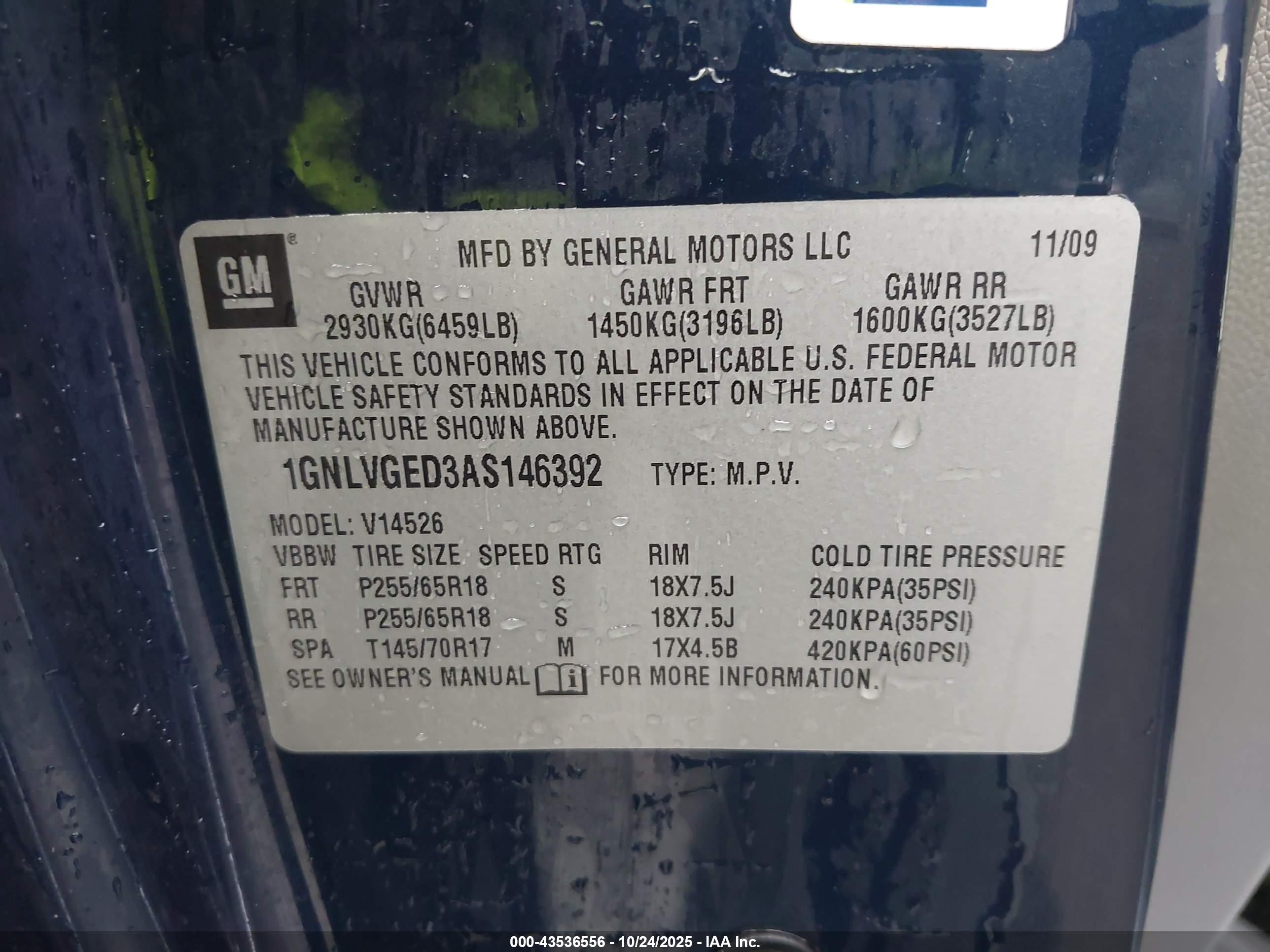 CHEVROLET TRAVERSE image 9