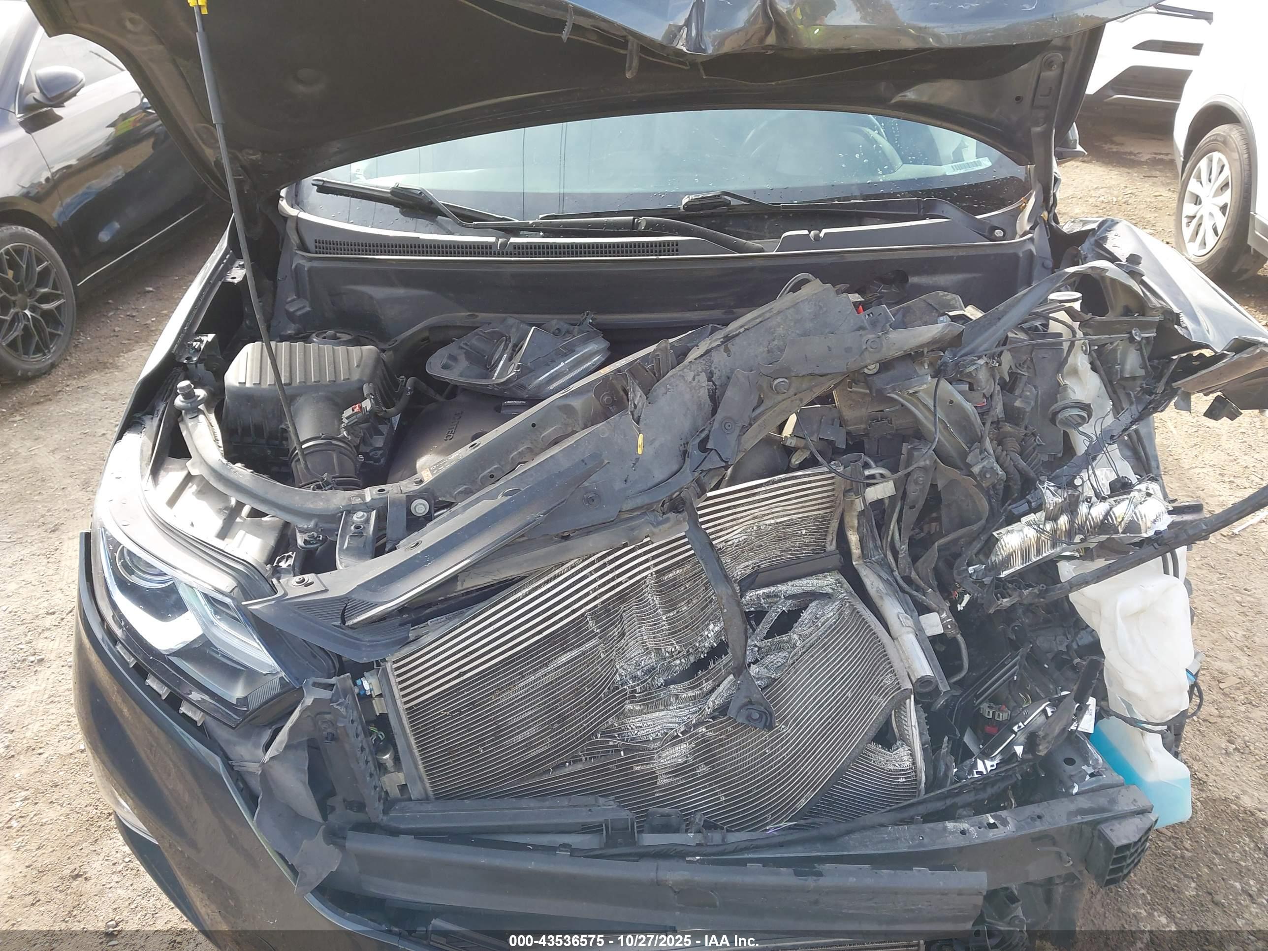 CHEVROLET EQUINOX image 10