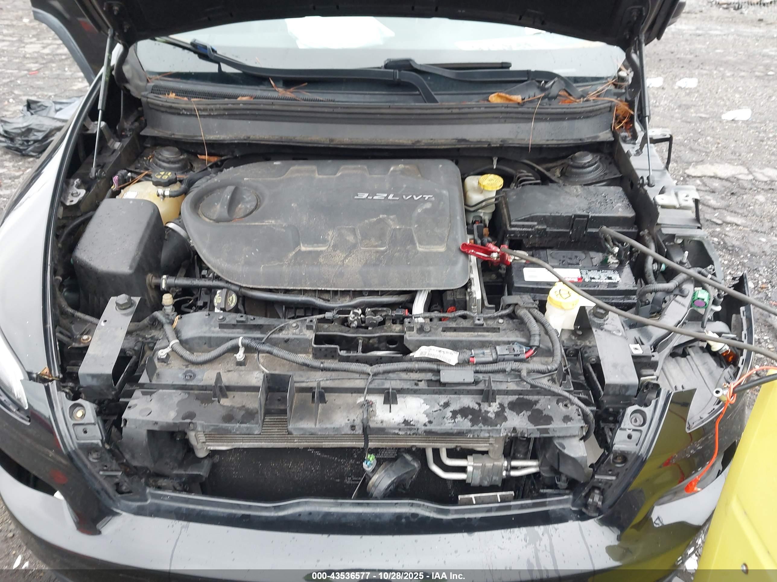 JEEP CHEROKEE image 10