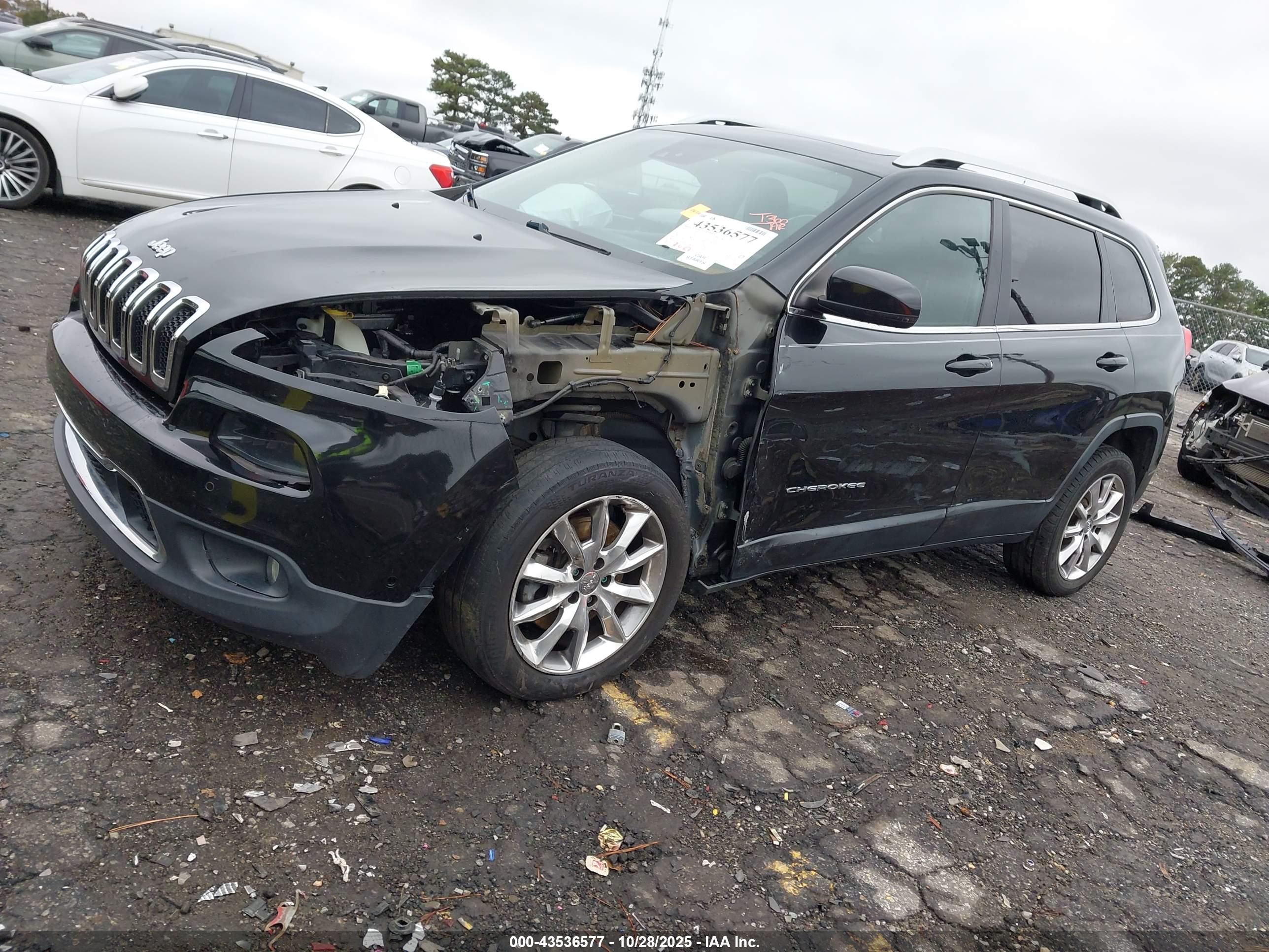 JEEP CHEROKEE image 6