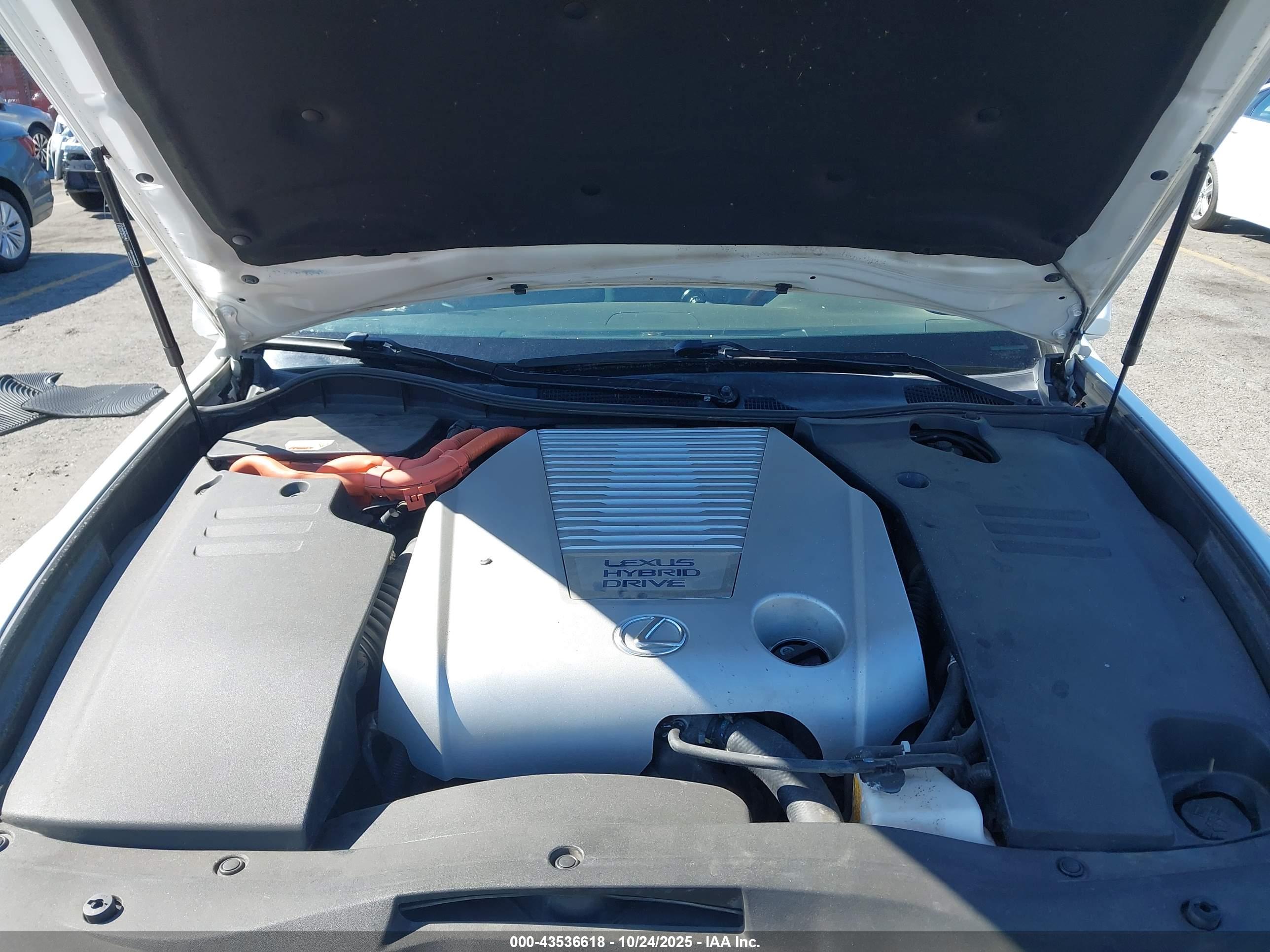LEXUS GS image 10