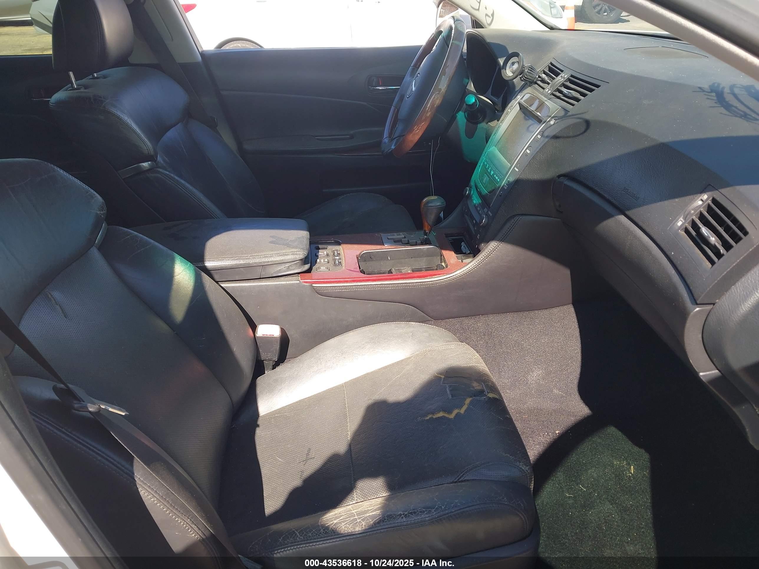 LEXUS GS image 5