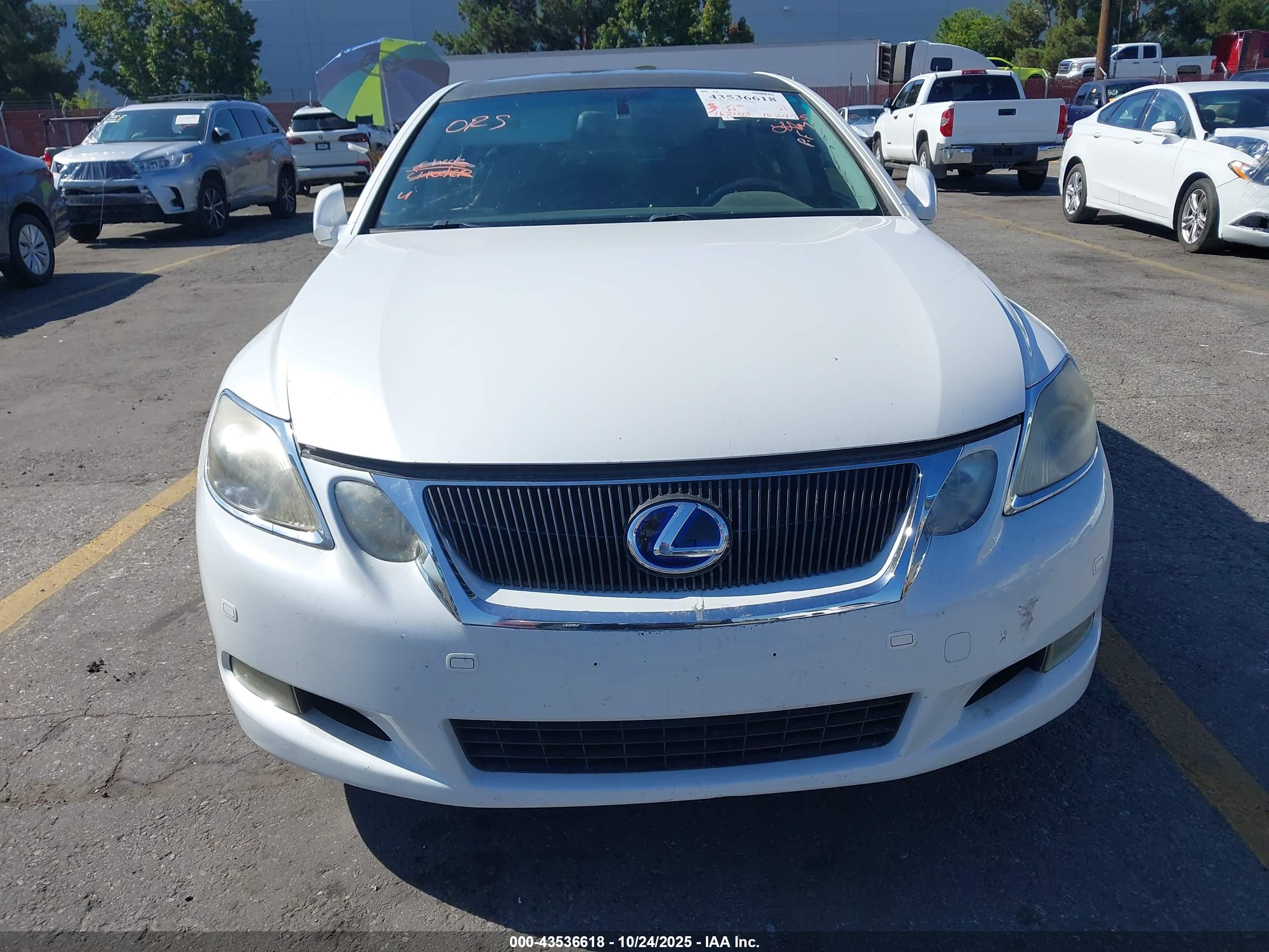 LEXUS GS image 6