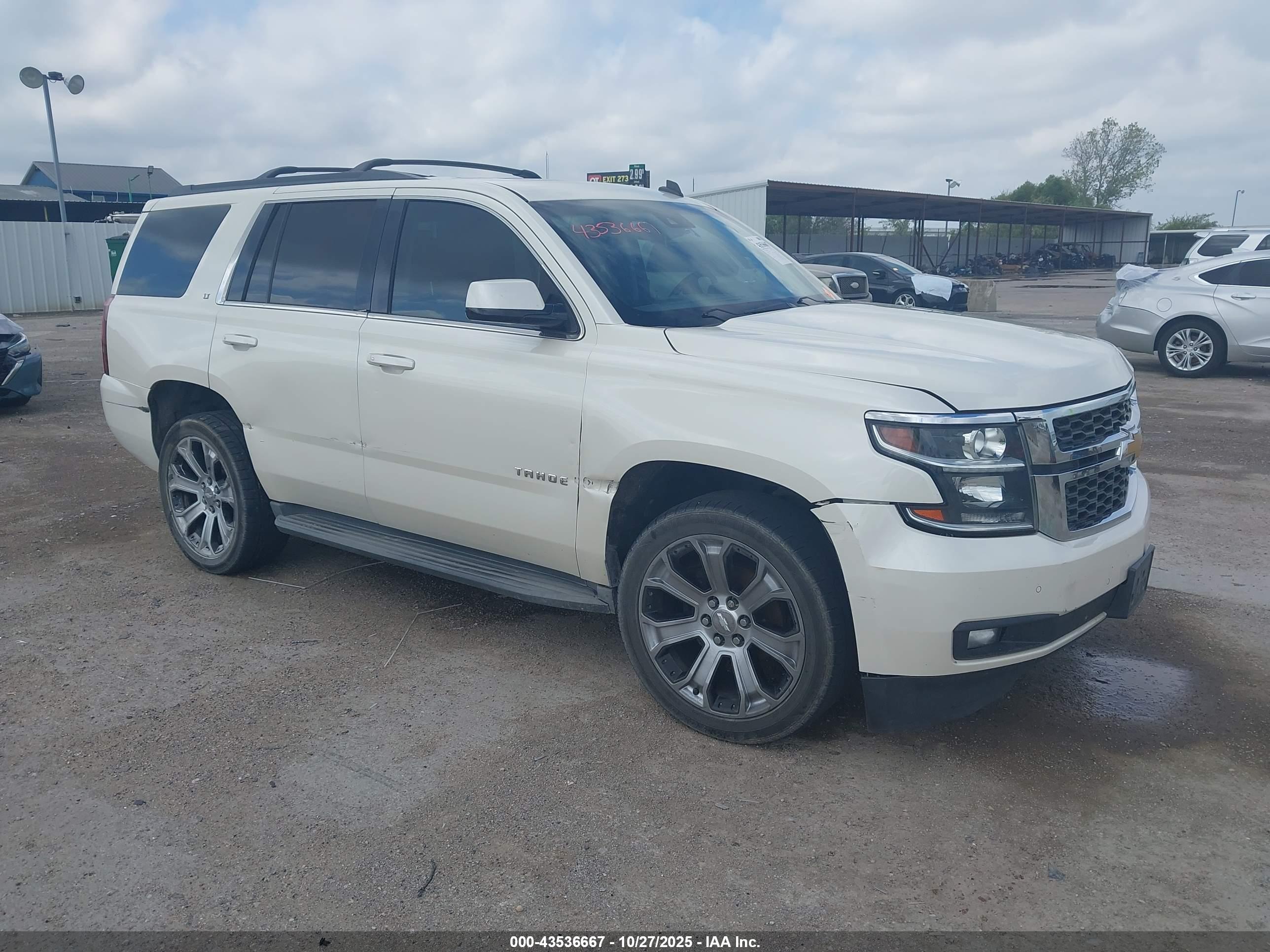 CHEVROLET TAHOE image 6