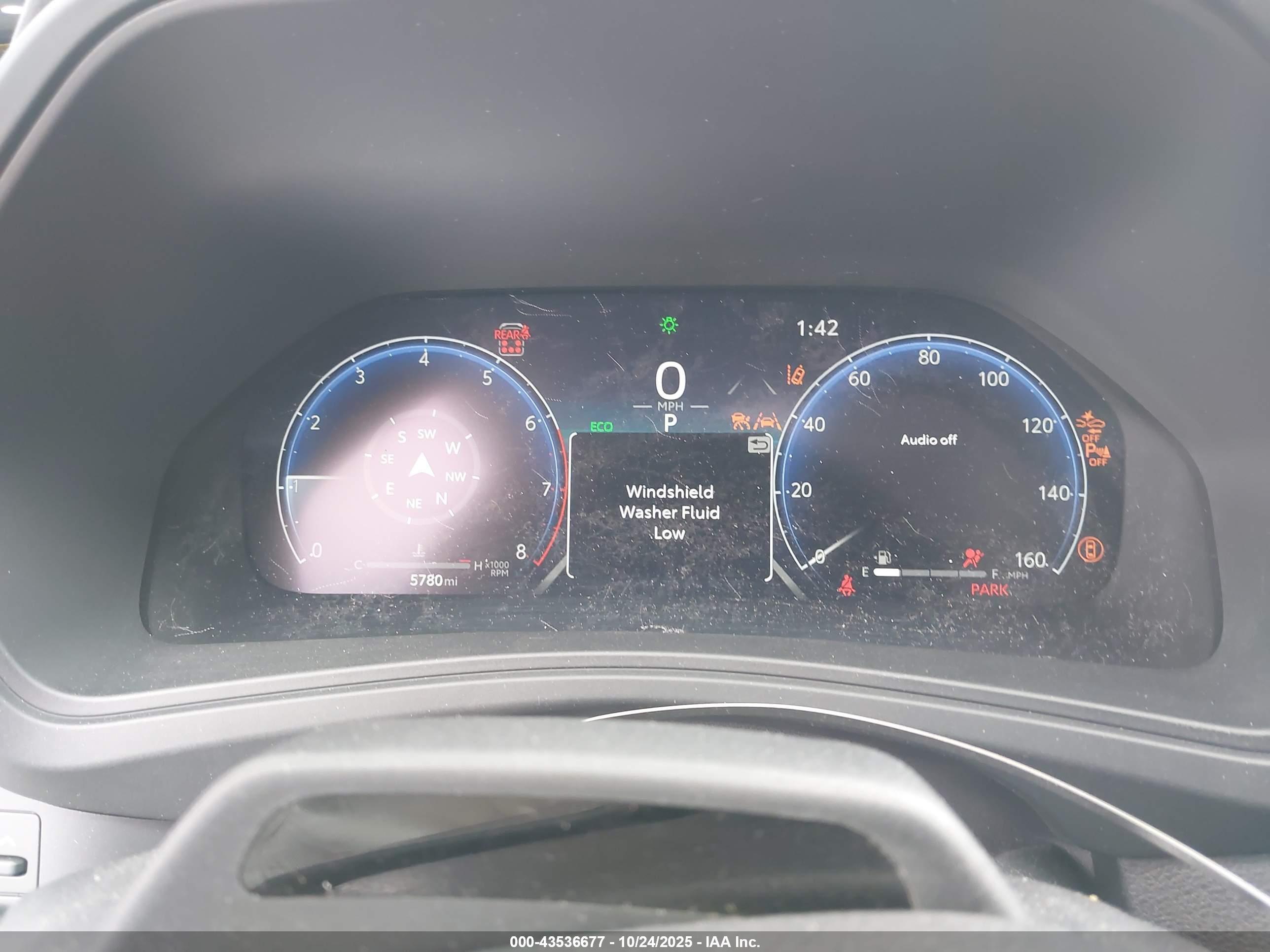 TOYOTA GRAND image 7